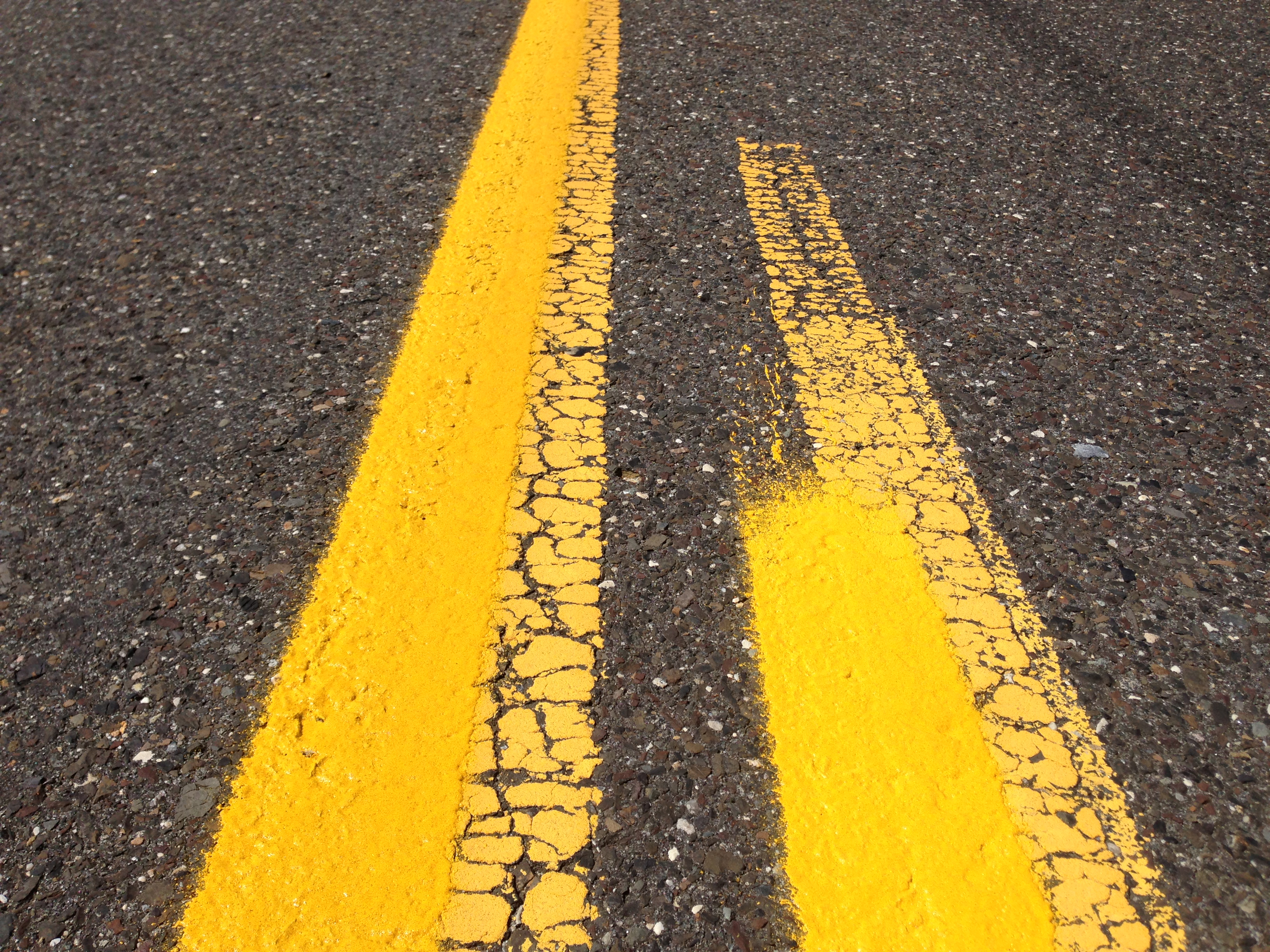 File:2014-08-29 12 58 13 Fresh yellow road paint laid on top of old ...