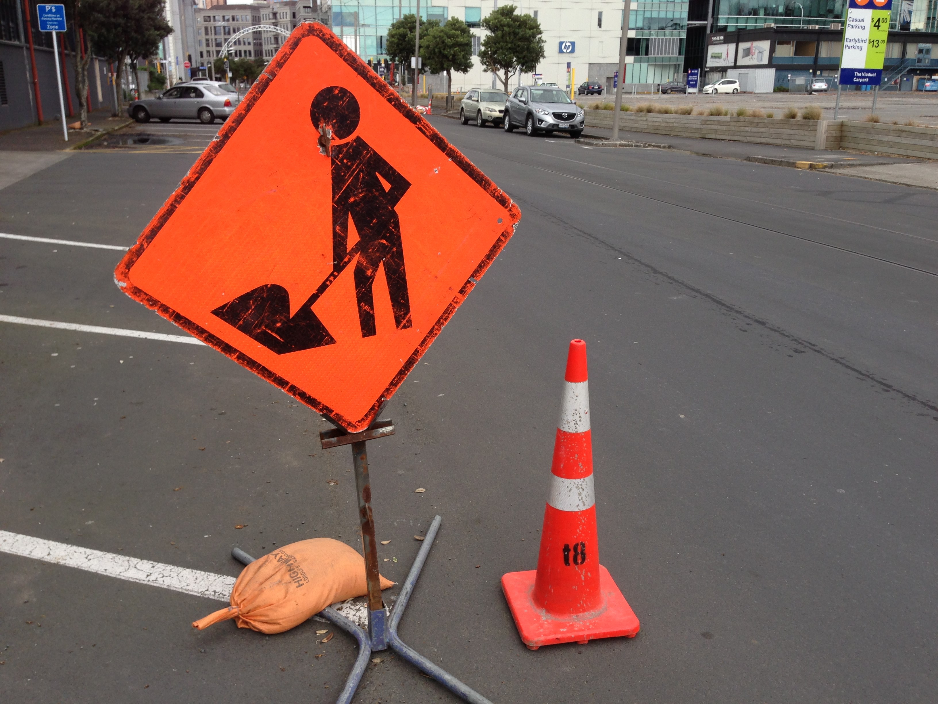File:Roadworks sign.JPG - Wikimedia Commons