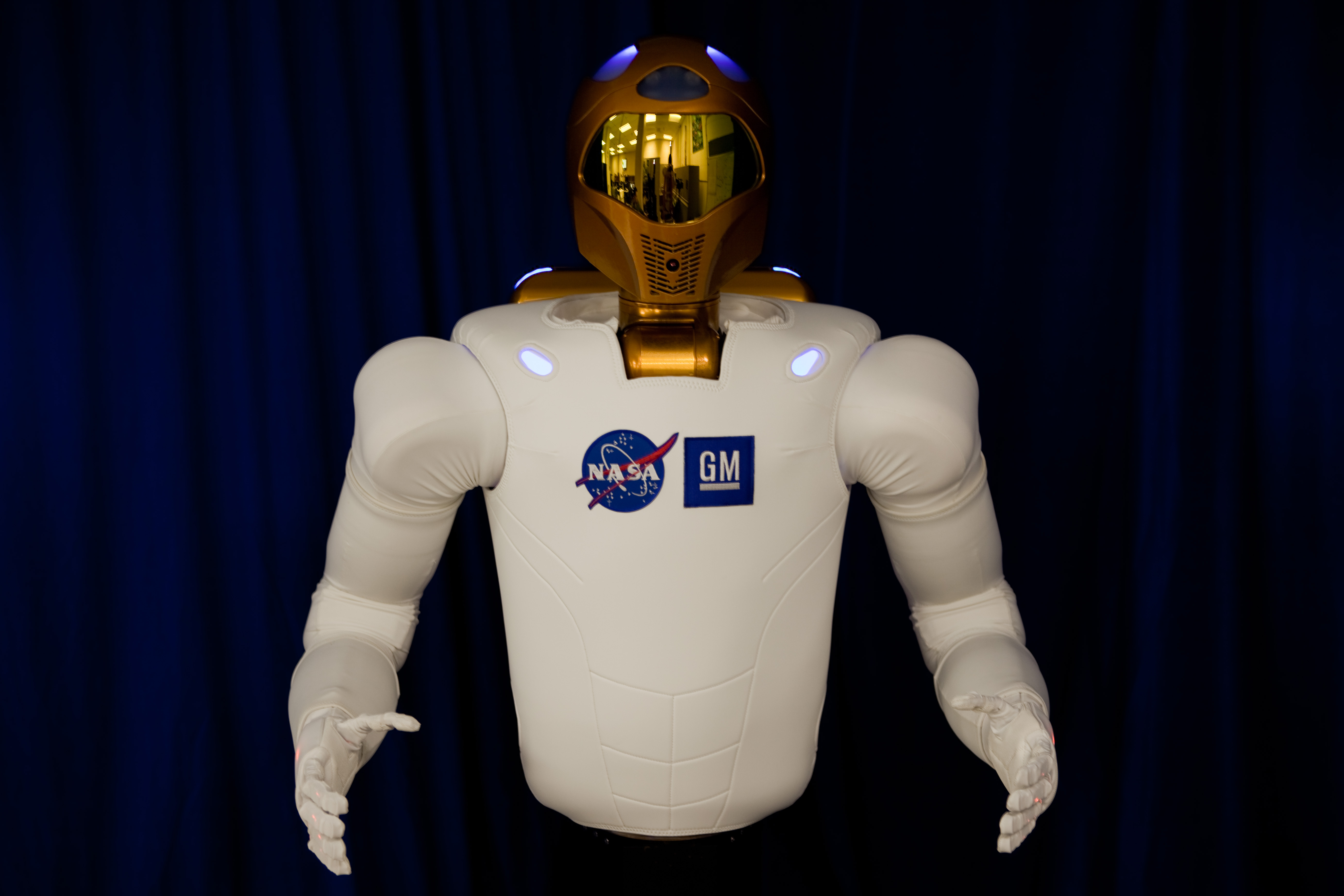 Robonaut 2, the Next Generation Dexterous Robot | NASA