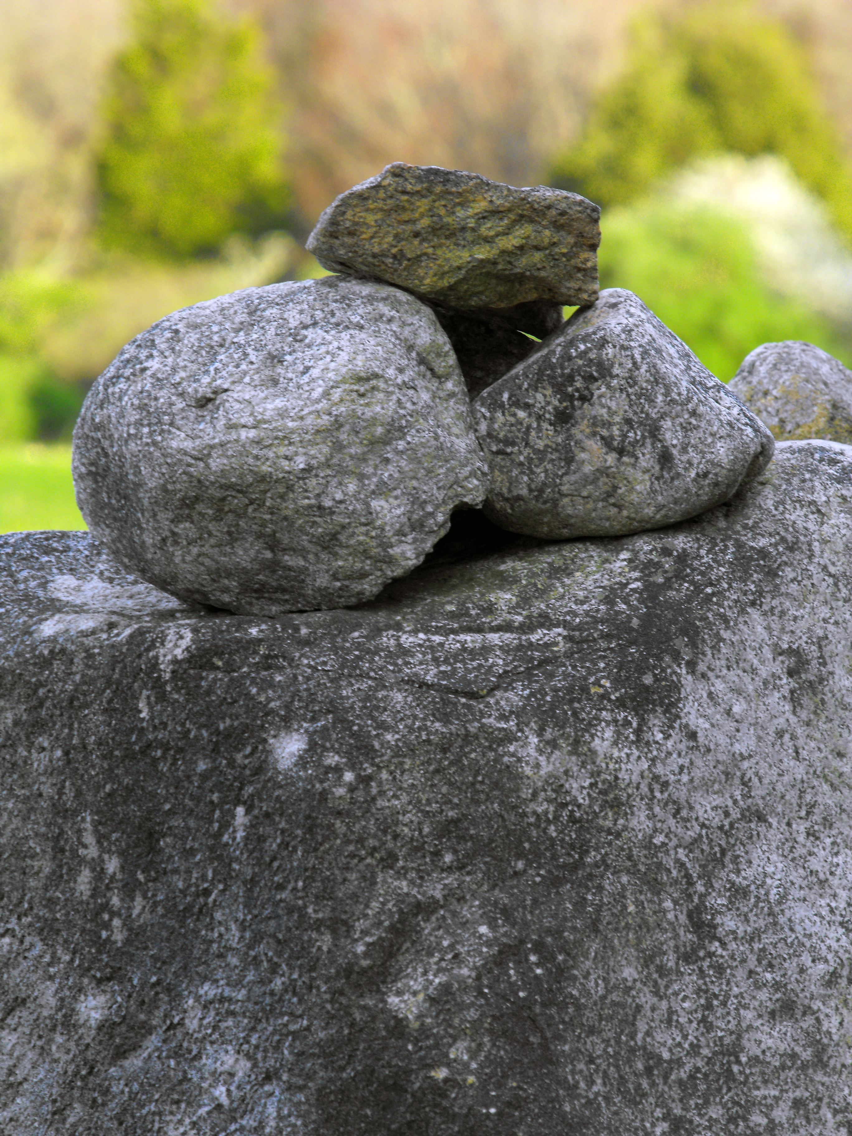 Rock sculpture photo