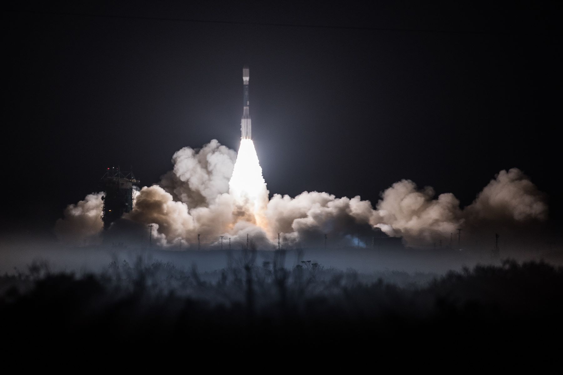 Penultimate Delta 2 rocket launch lofts advanced polar-orbiting ...