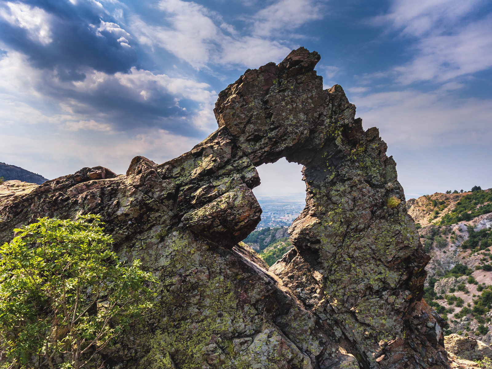 Bulgaria rocks: a hiker's guide to five geological wonders