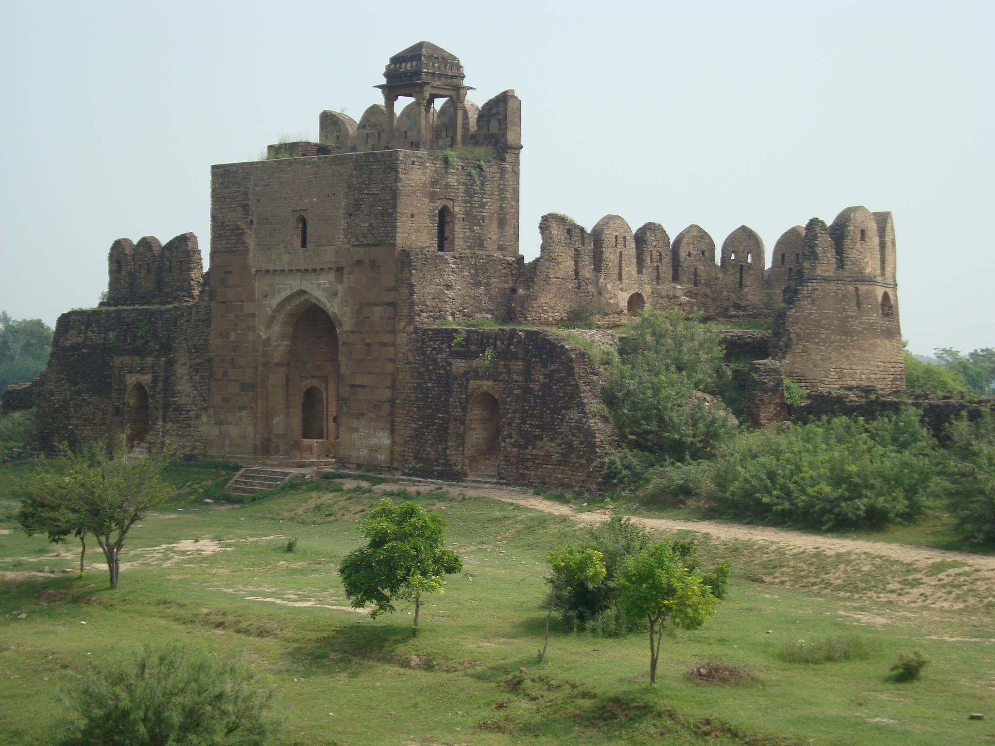 File:'Pakistan'-ibneazhar-400-yrs-old-rohtas-fort-near-dina-jehlum ...