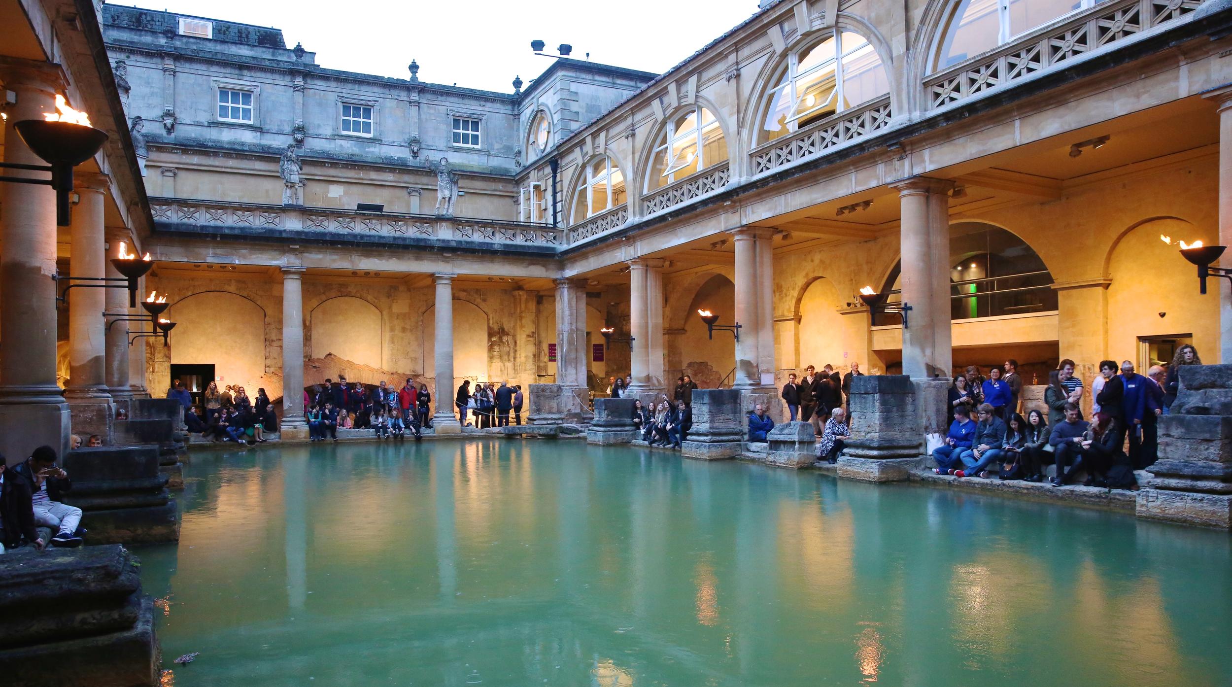 Museums at Night: Lighting up the Great Bath | Events at The Roman Baths