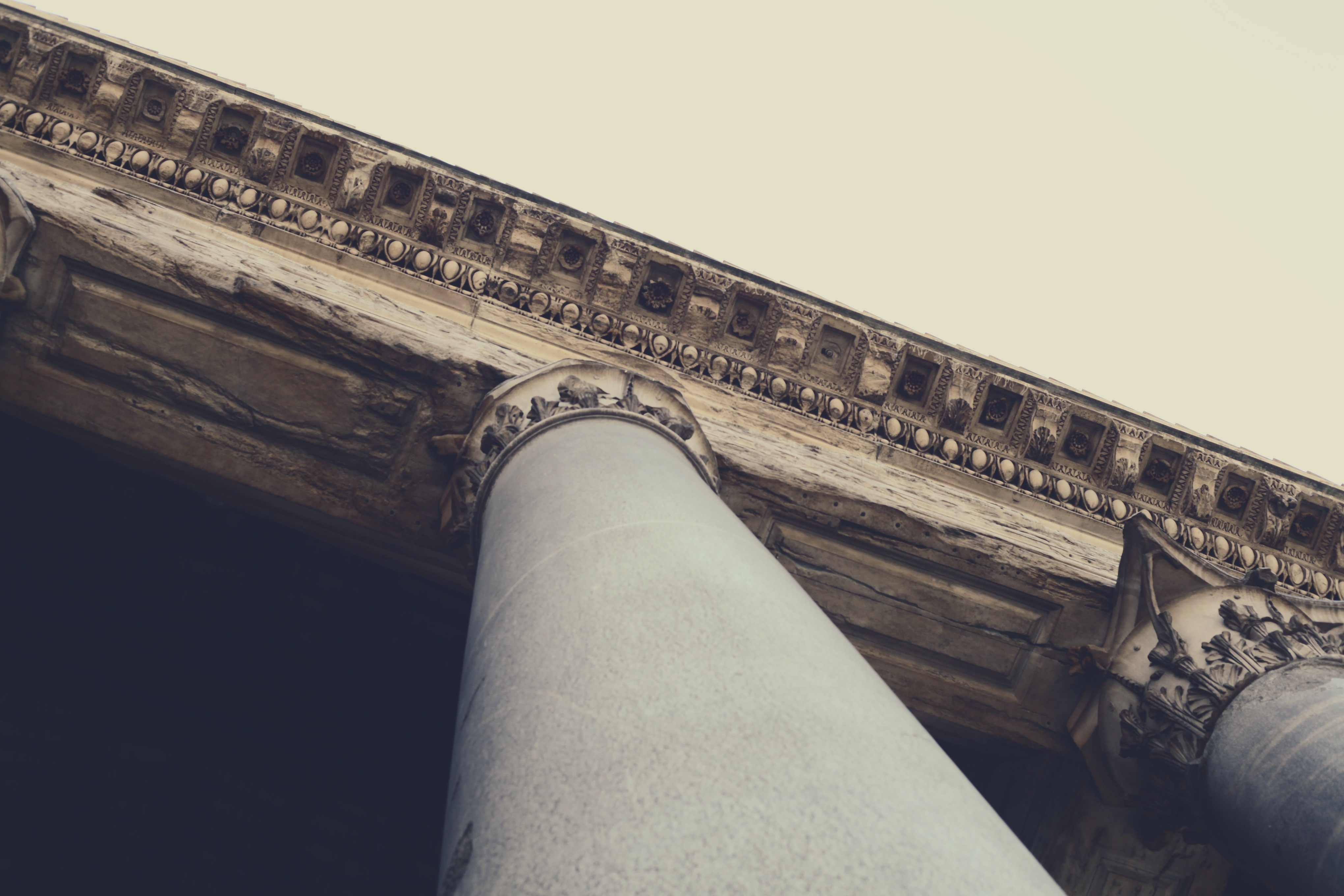 Roman column photo