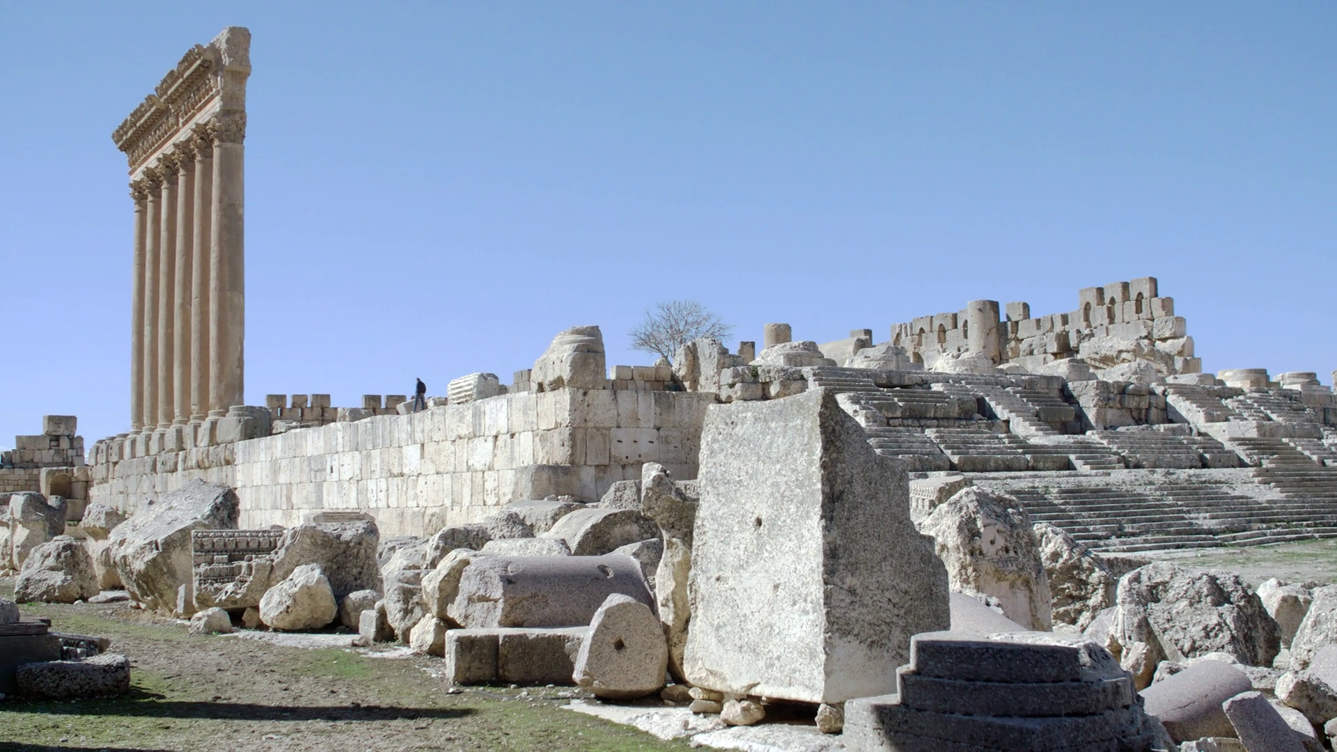 Pan left to Temple of Jupiter, Baalbek's Roman ruins, Lebanon ...