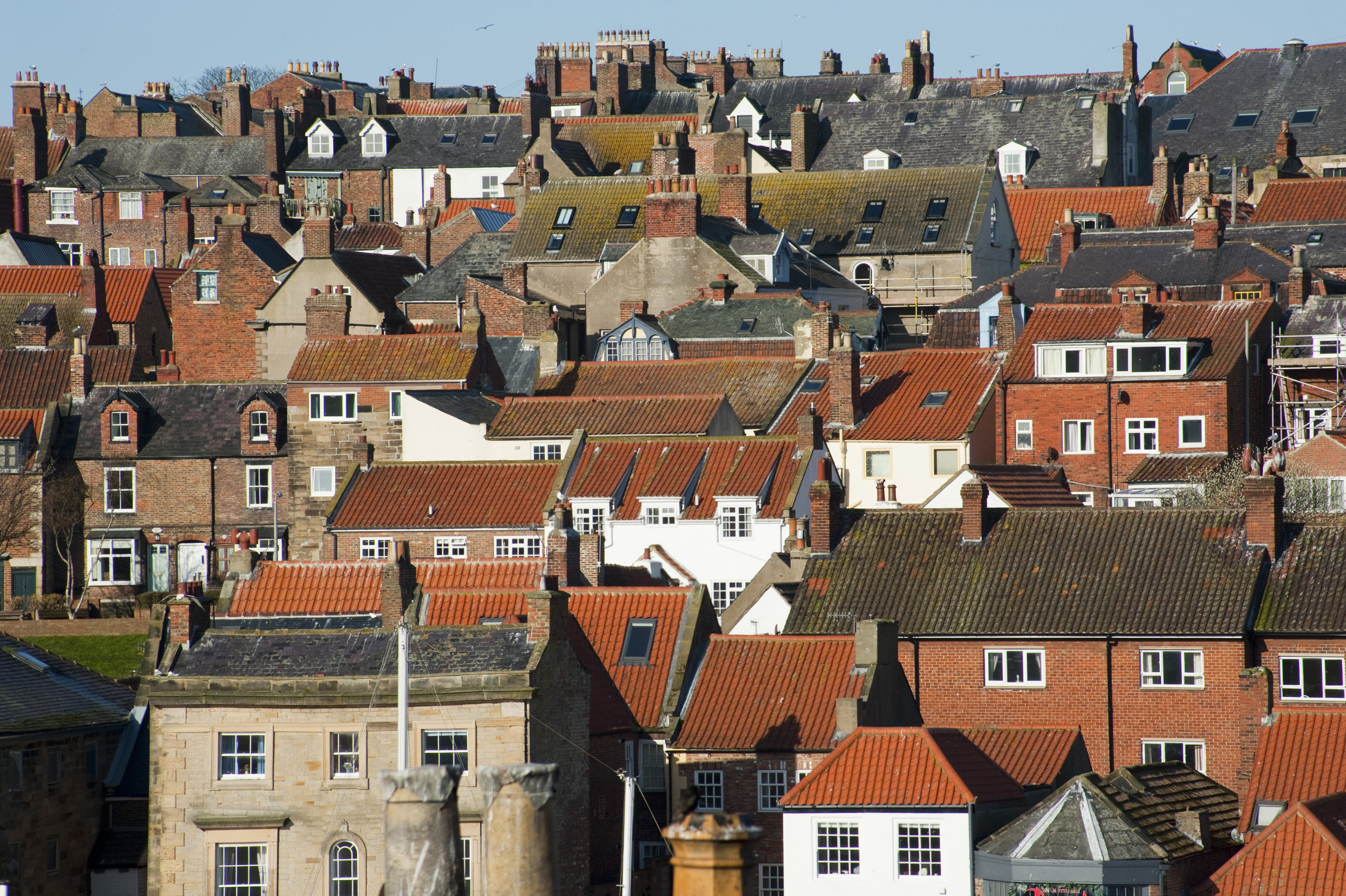 Free Stock Photo 8053 View over the rooftops of Whitby | freeimageslive