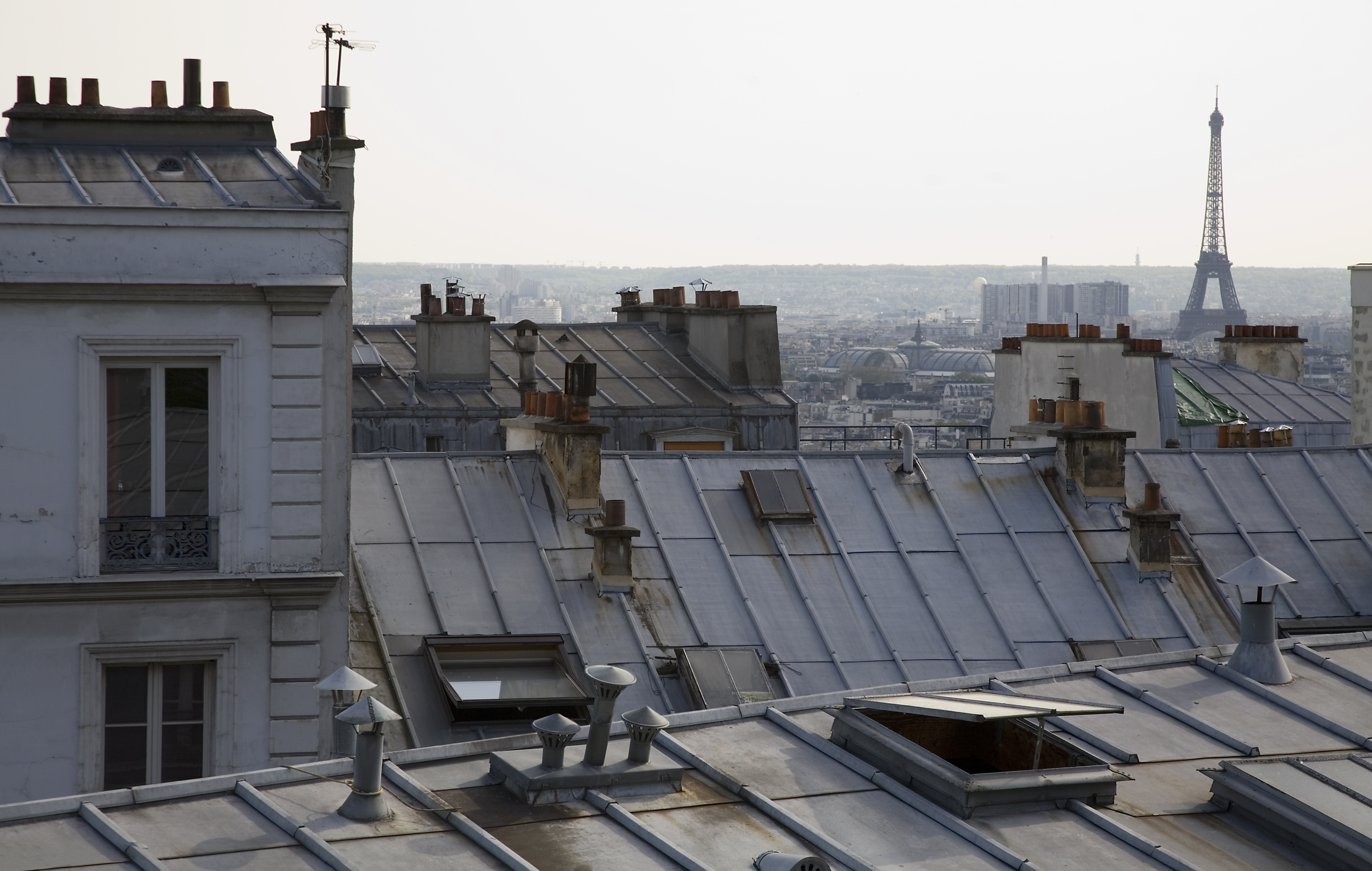 File:Paris - Rooftops - Eiffel Tower from Montmartre - 1991.jpg ...