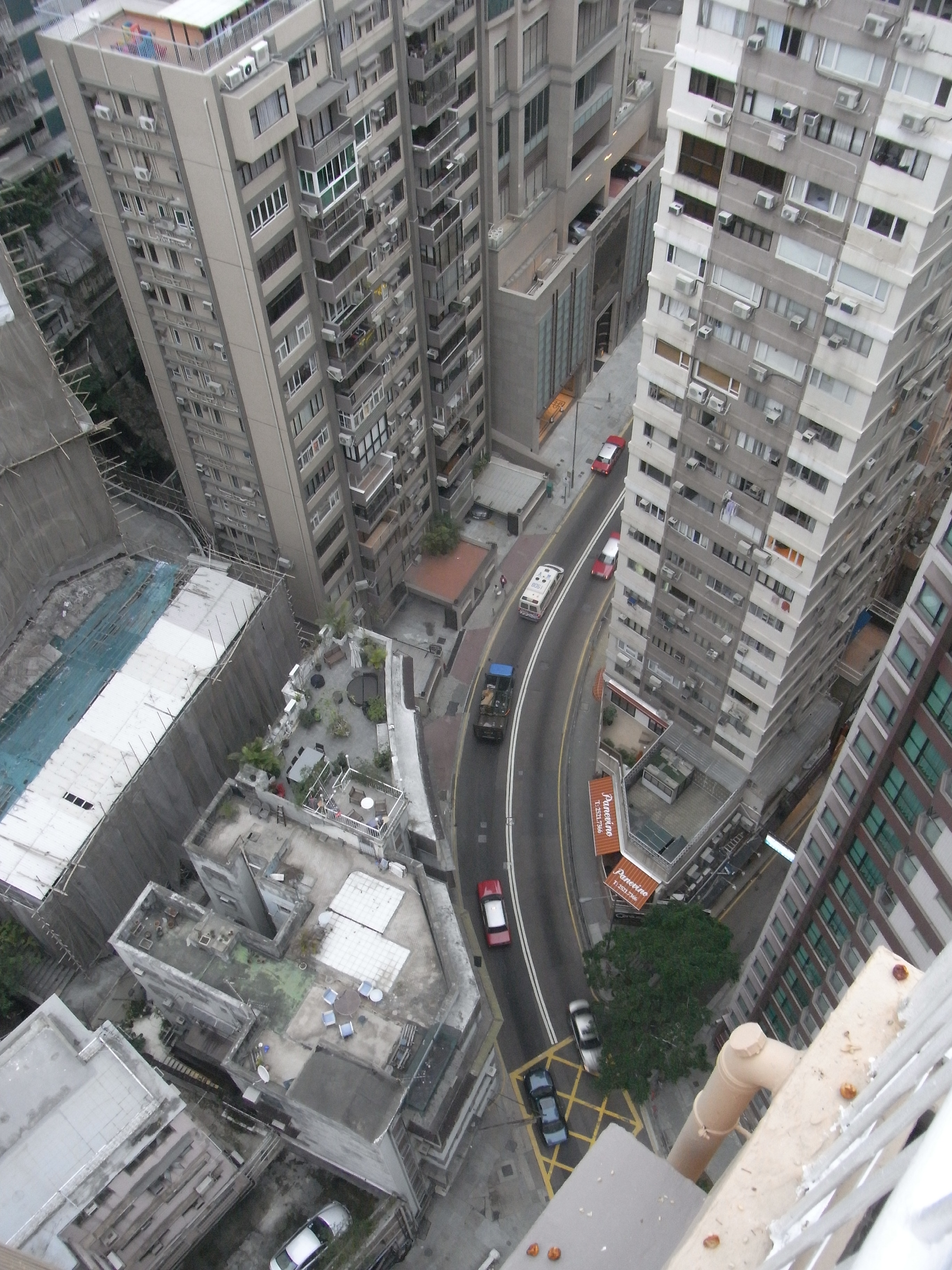 File:HK Mid-levels 21 Robinson Road Good View Court roof view 利德 ...
