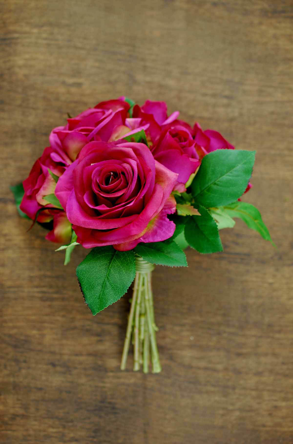 Rose Bouquet Fuchsia 9in
