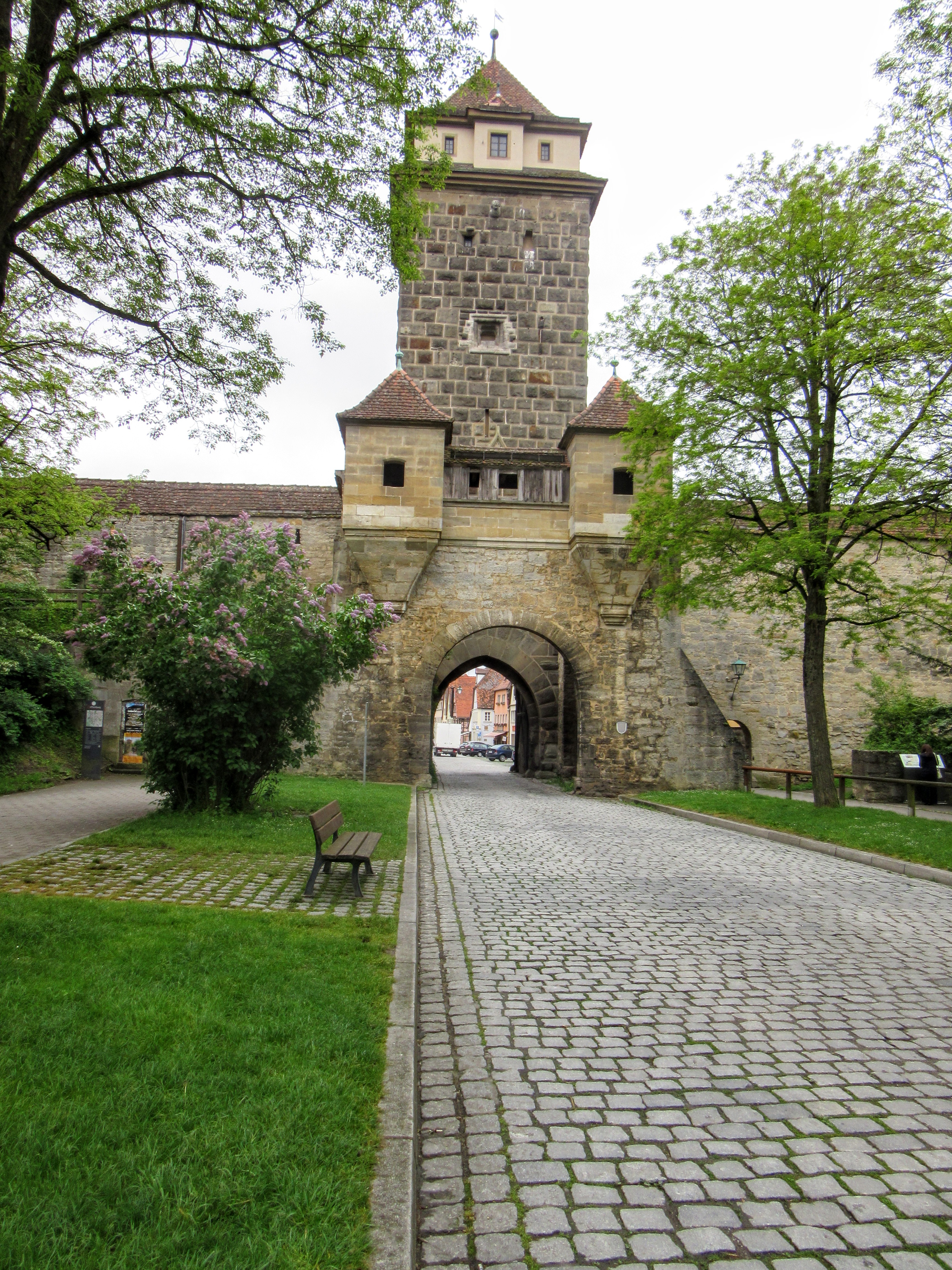 Walking Along the Wall of Rothenburg ob der Tauber. - My Meena Life