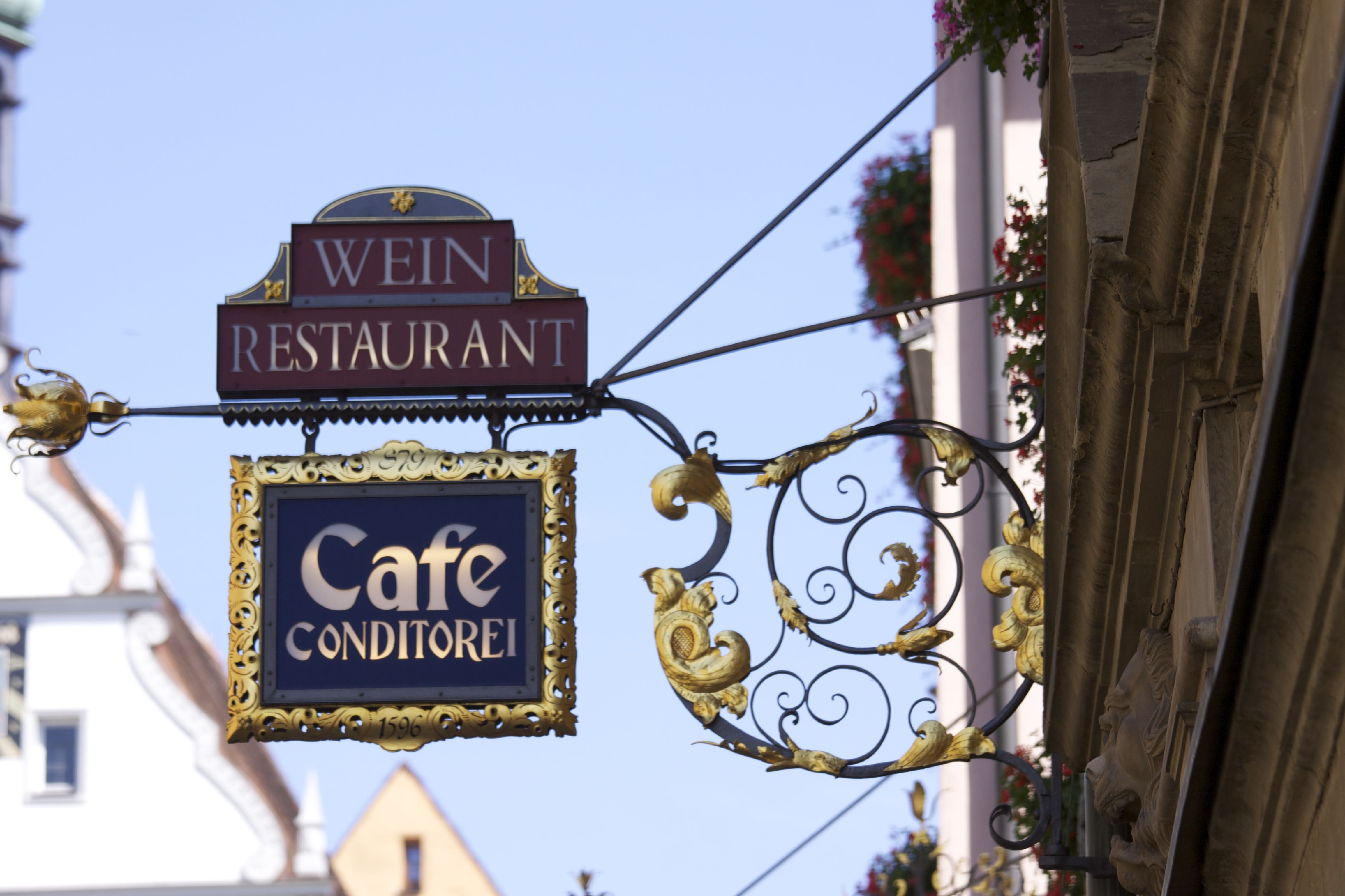 Wein Restaurant, Rothenburg ob der Tauber, Germany by Richard ...