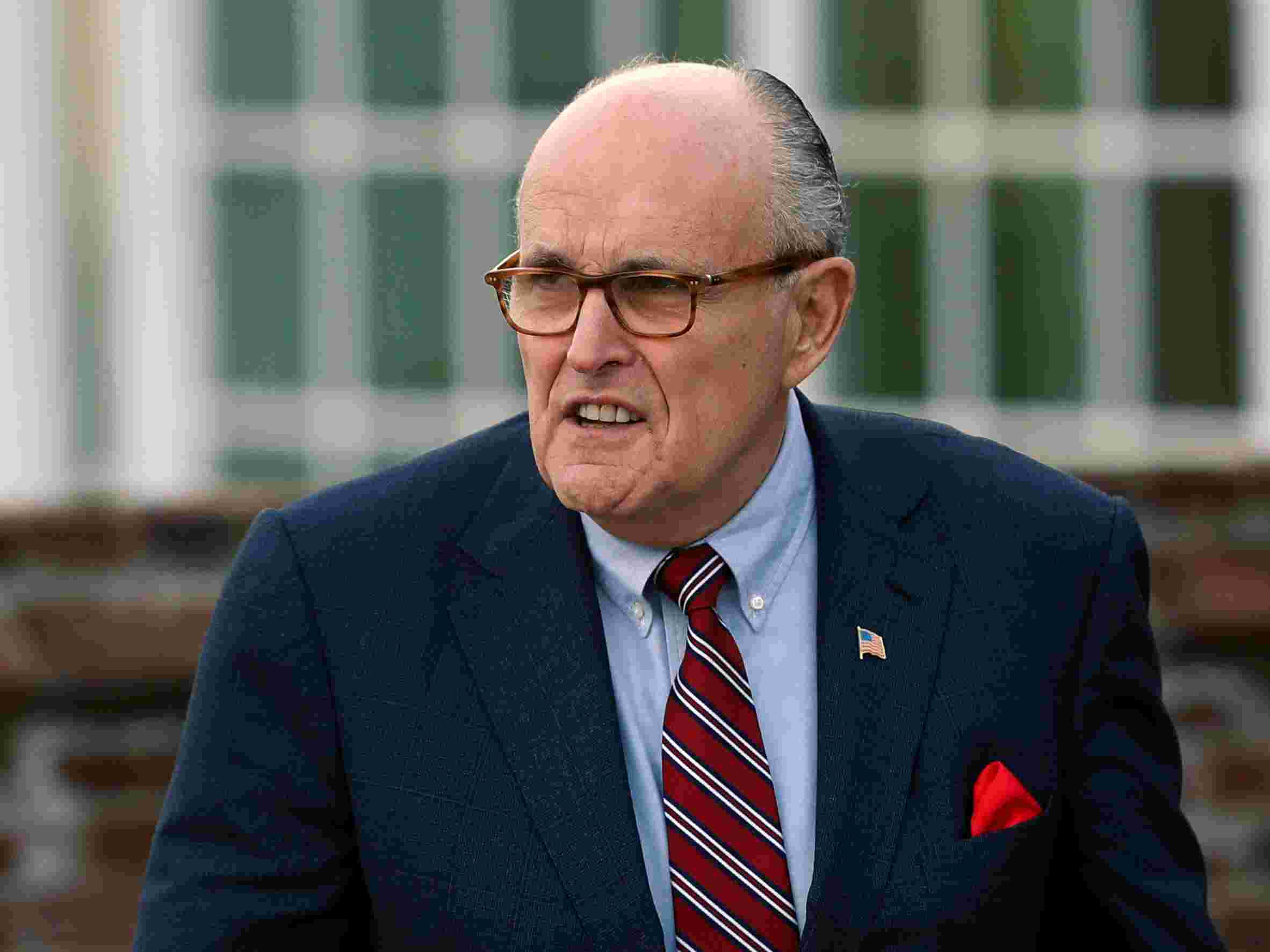 Rudy Giuliani fumbles interview about Daniels' hush money