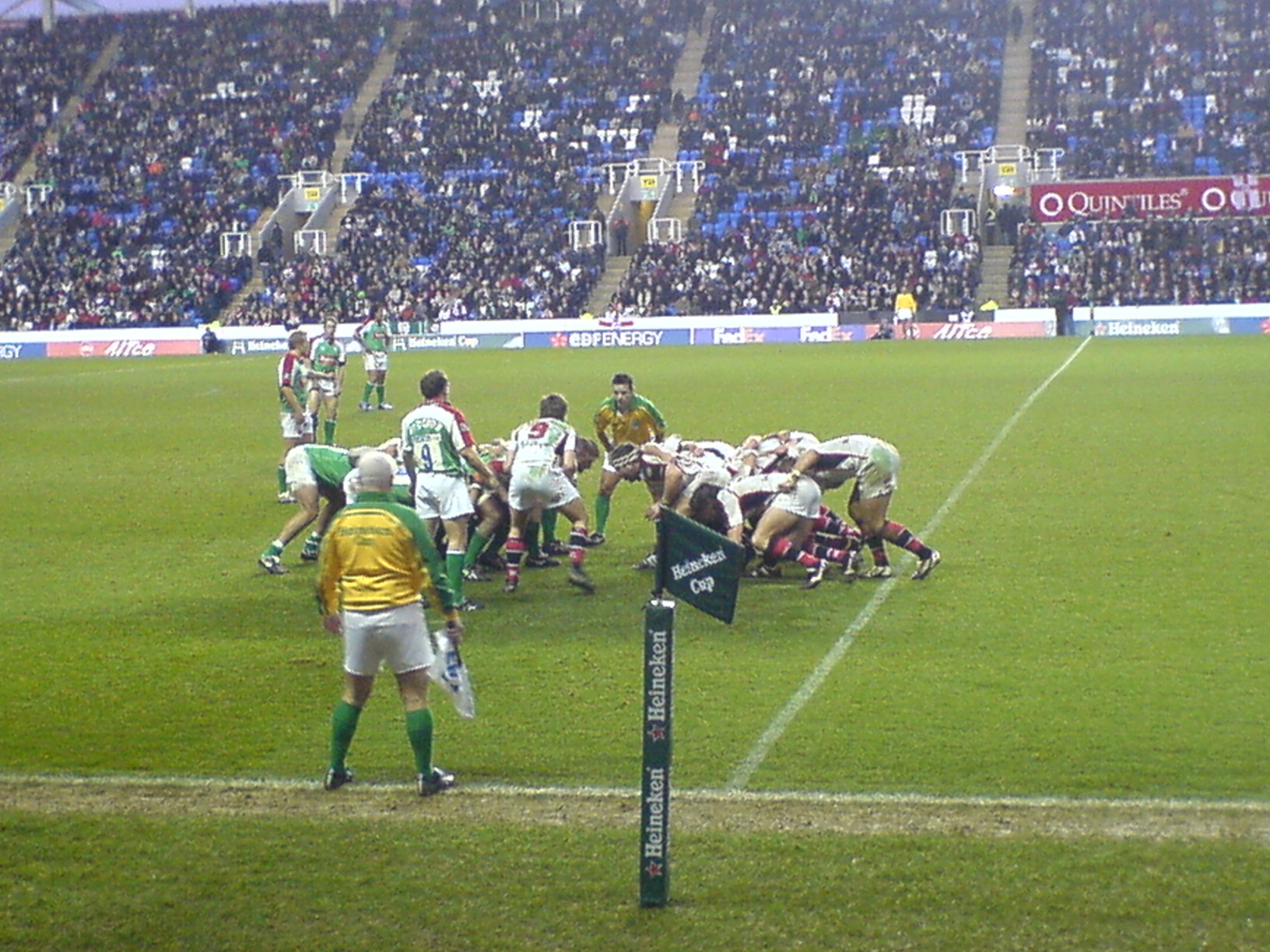 File:London Irish, rugby match.jpg - Wikimedia Commons