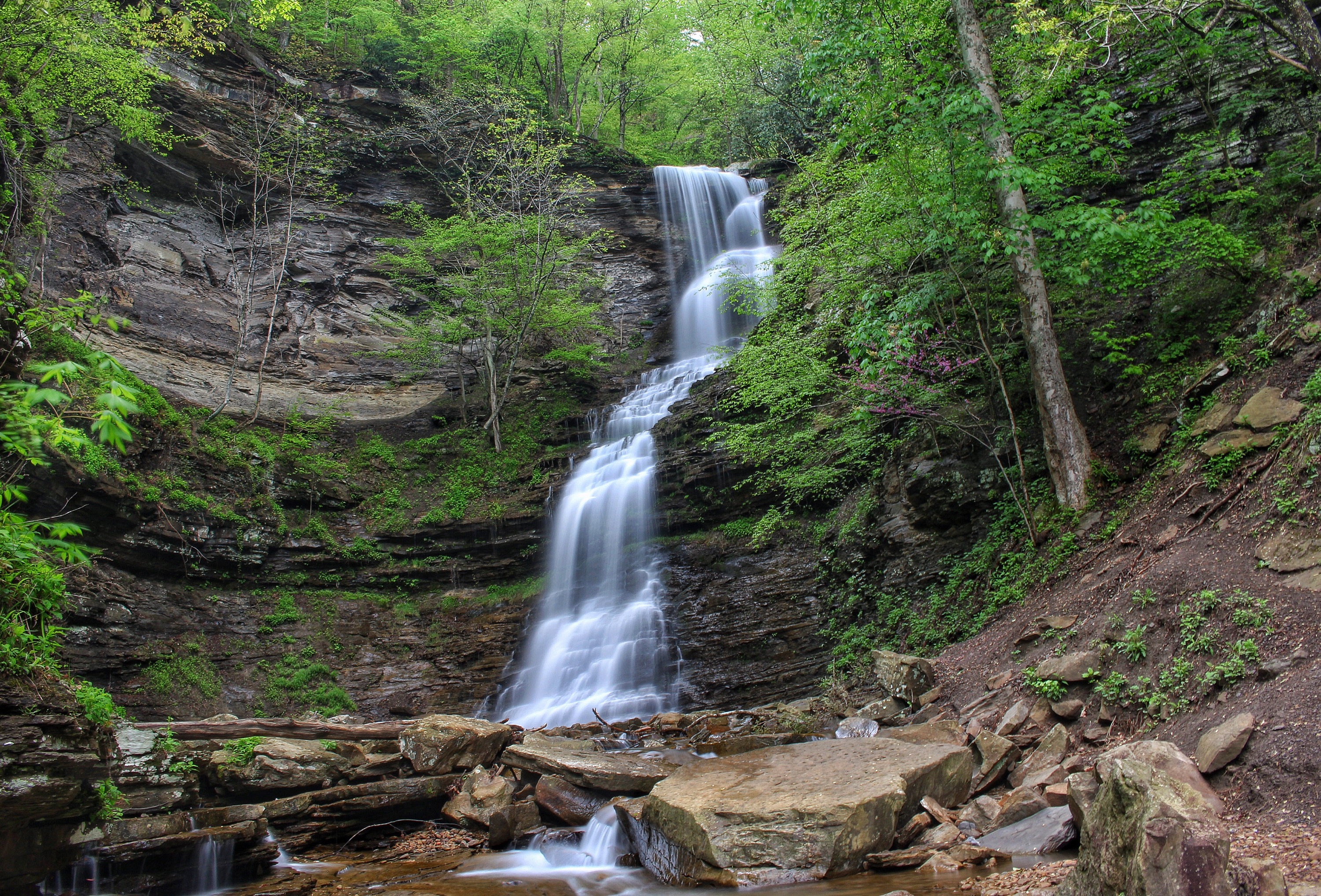 Wild & Wonderful West Virginia – Waterfalls Hiker