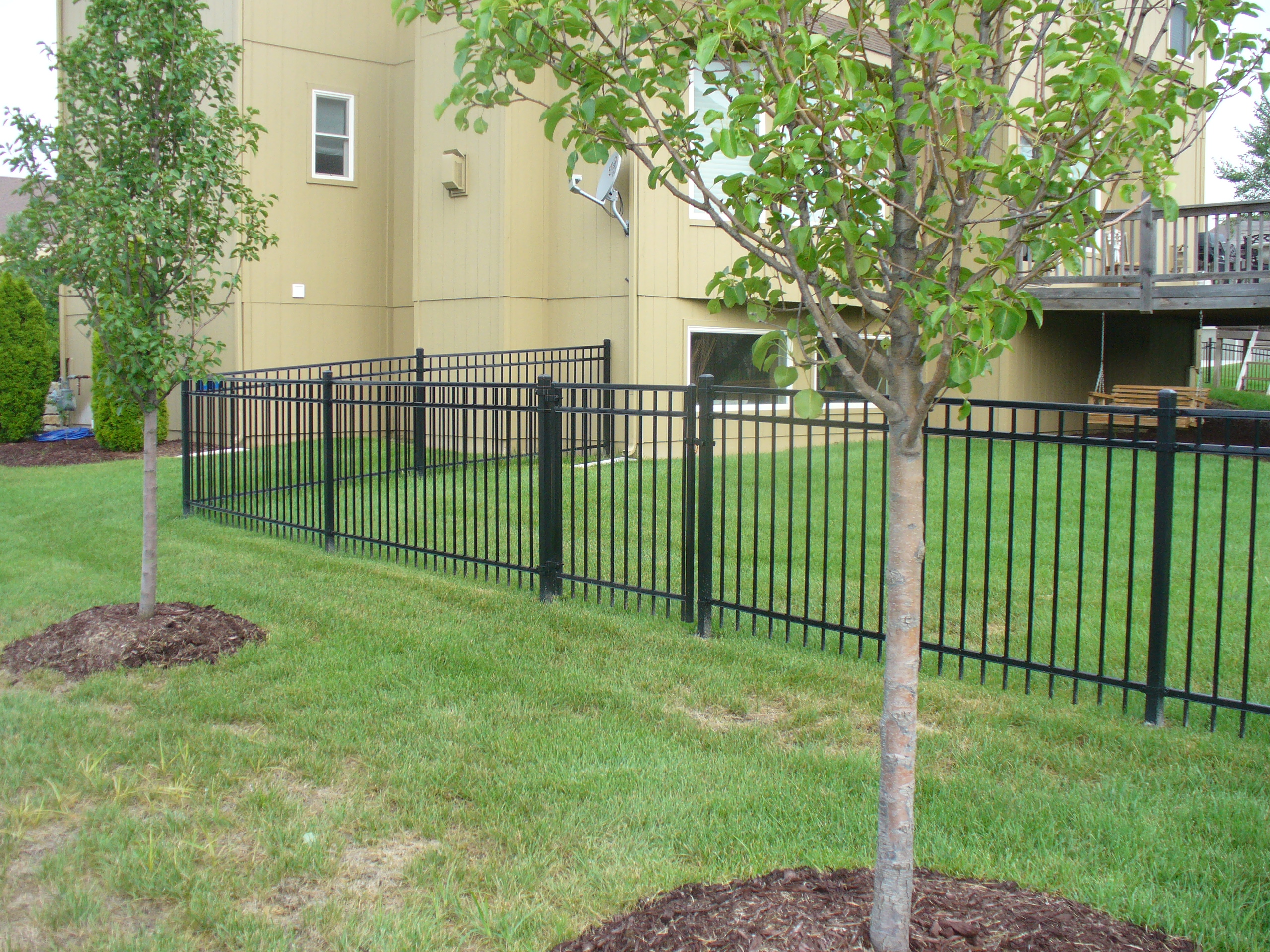 Steel Fence - The Fence Repair Company