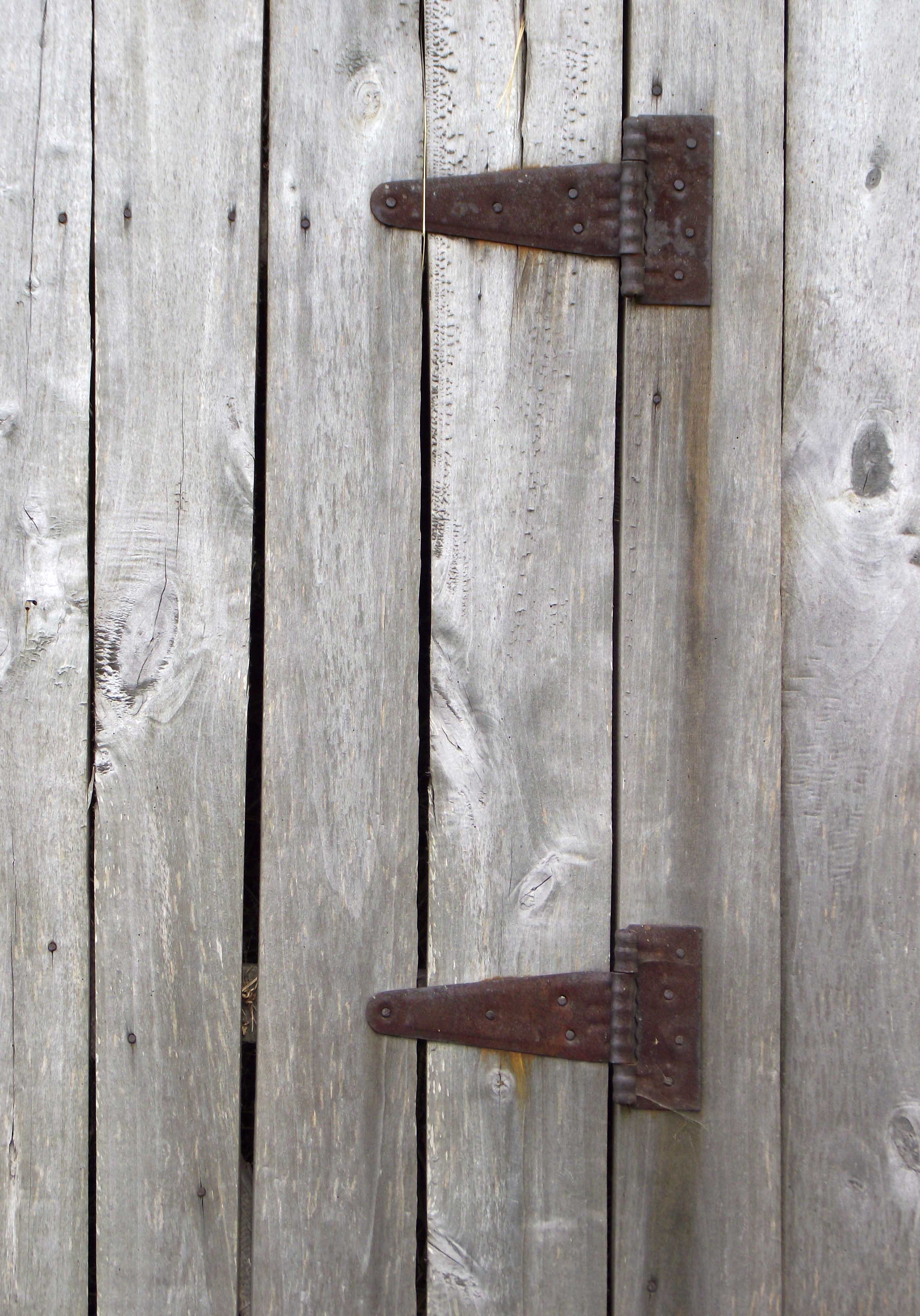 old wooden door with rusted door butts download free textures