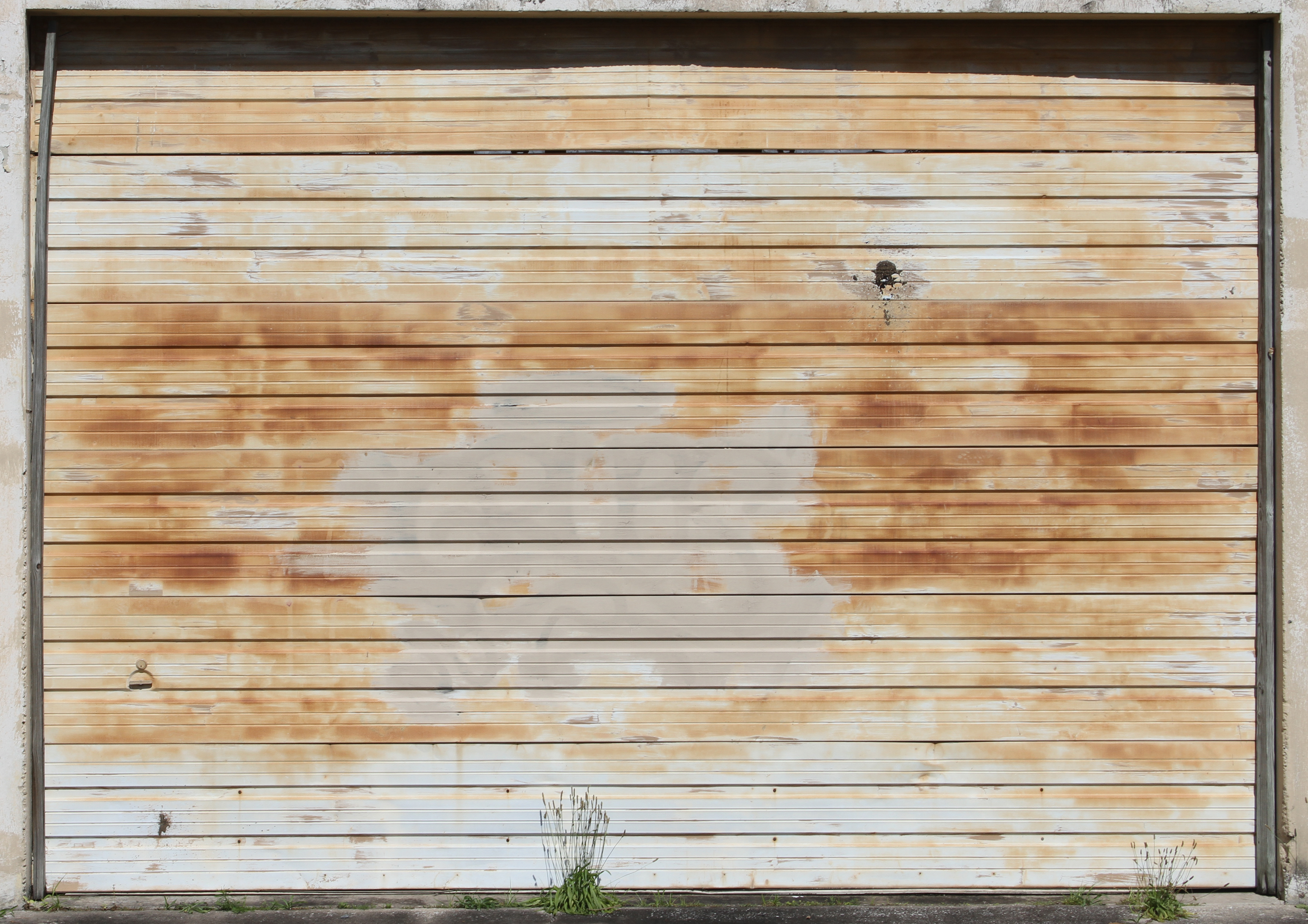 Rusty White Metal Roll Up Door Texture - 14Textures