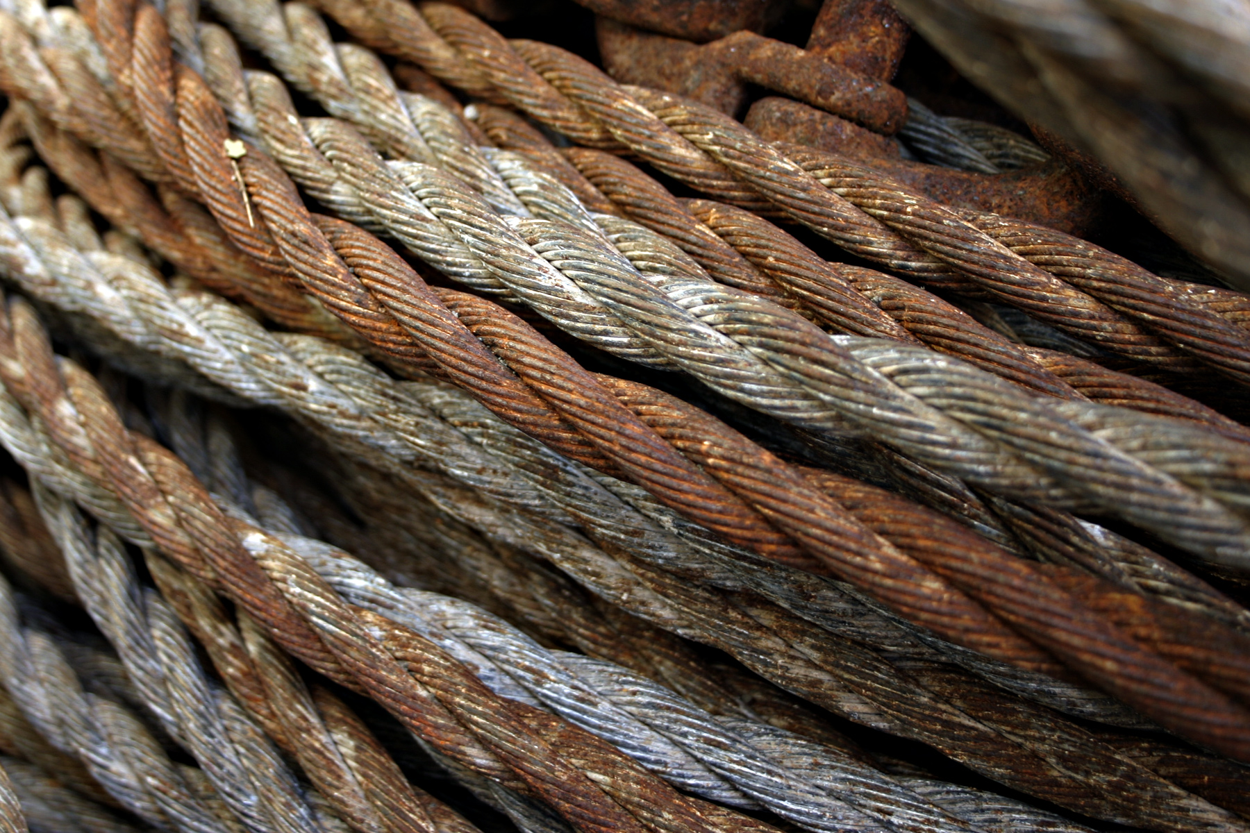 Rusted steel wire