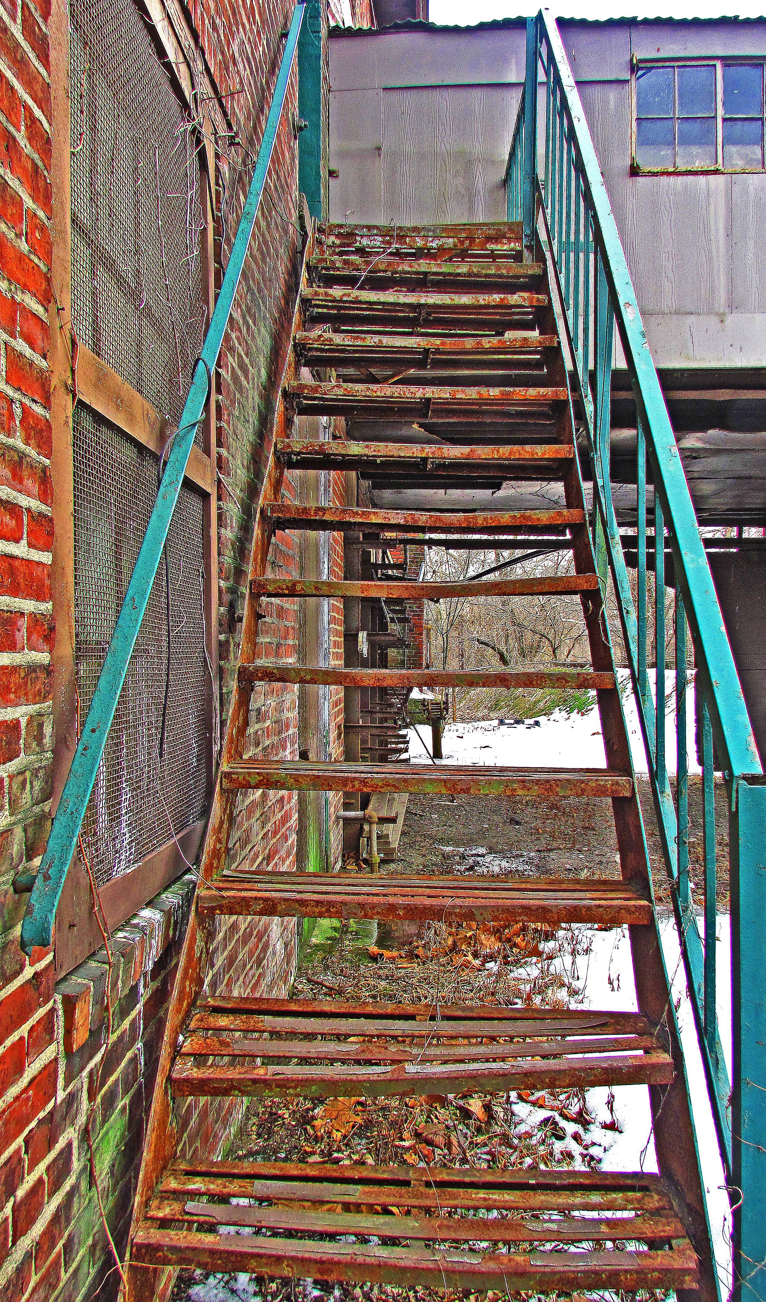 Rusty Stairs | Abandoned | Pinterest