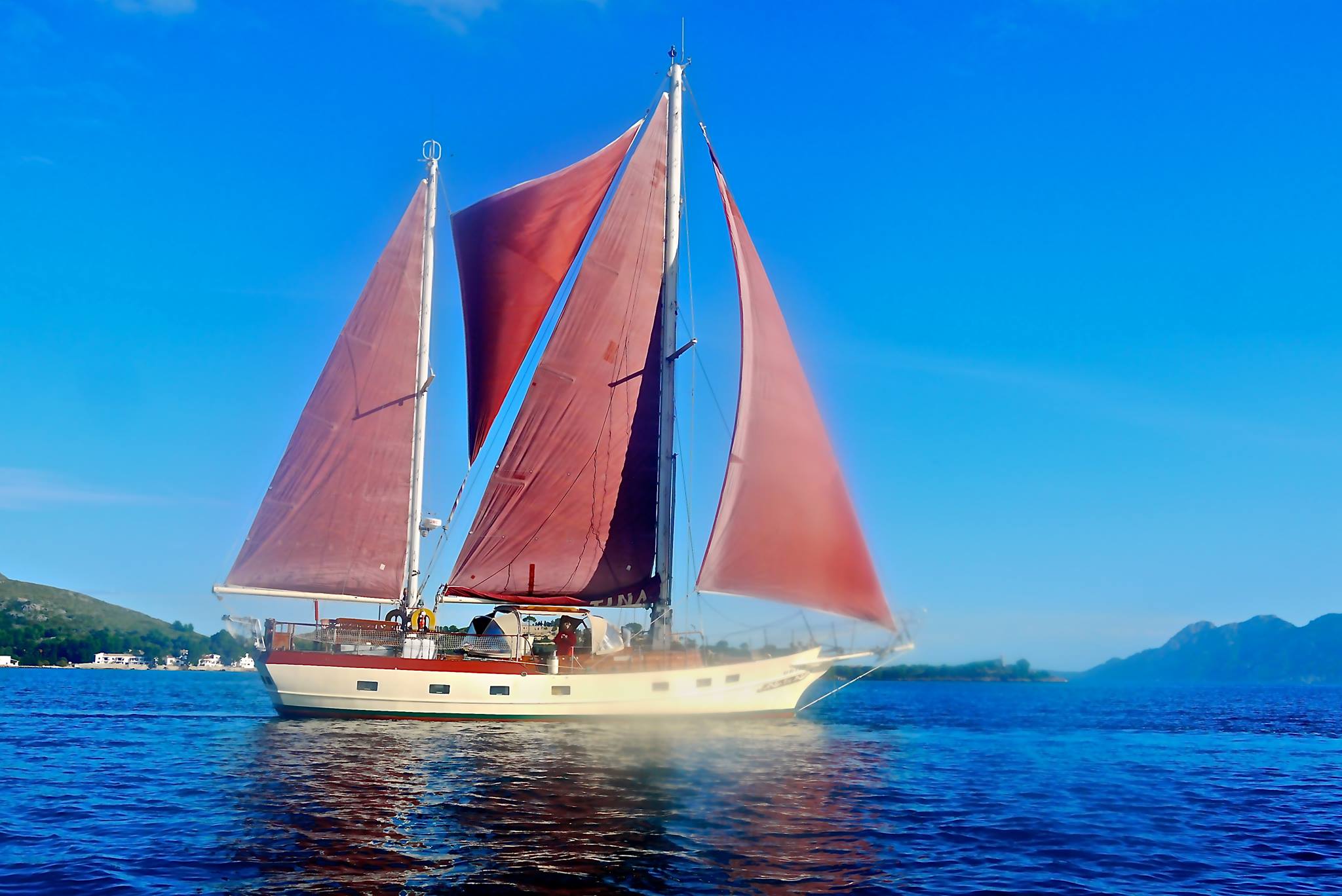 Tina Sailing Boat Day Trip - Tina Sailing Charters