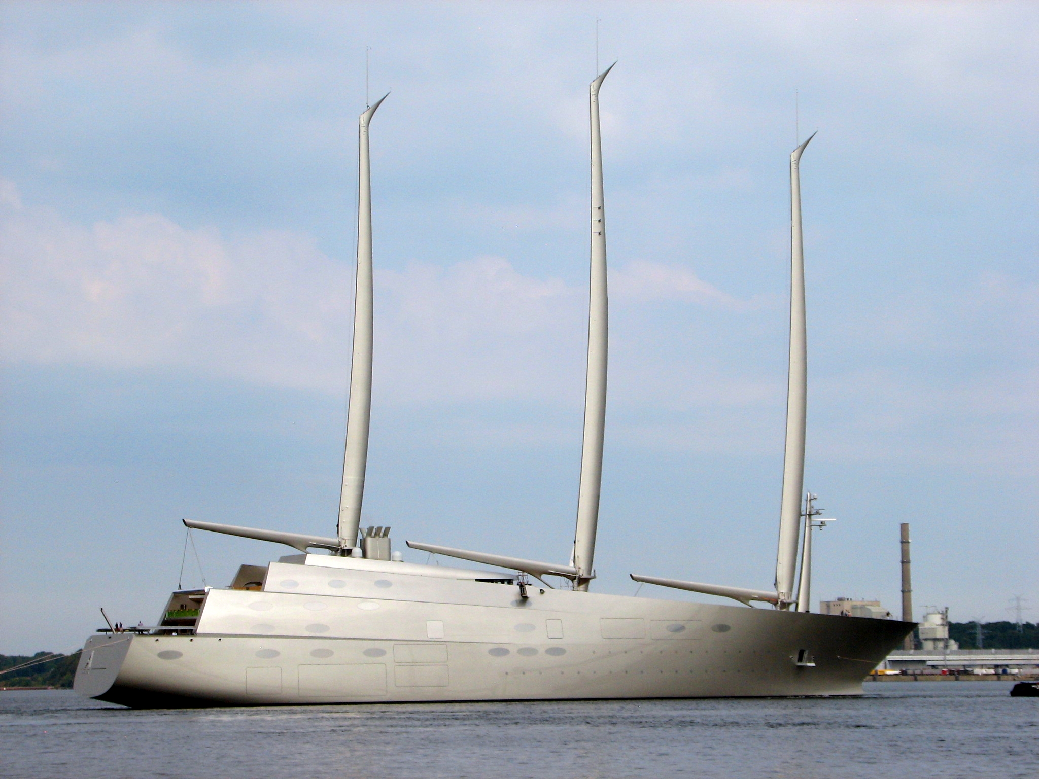 A (sailing yacht) - Wikipedia