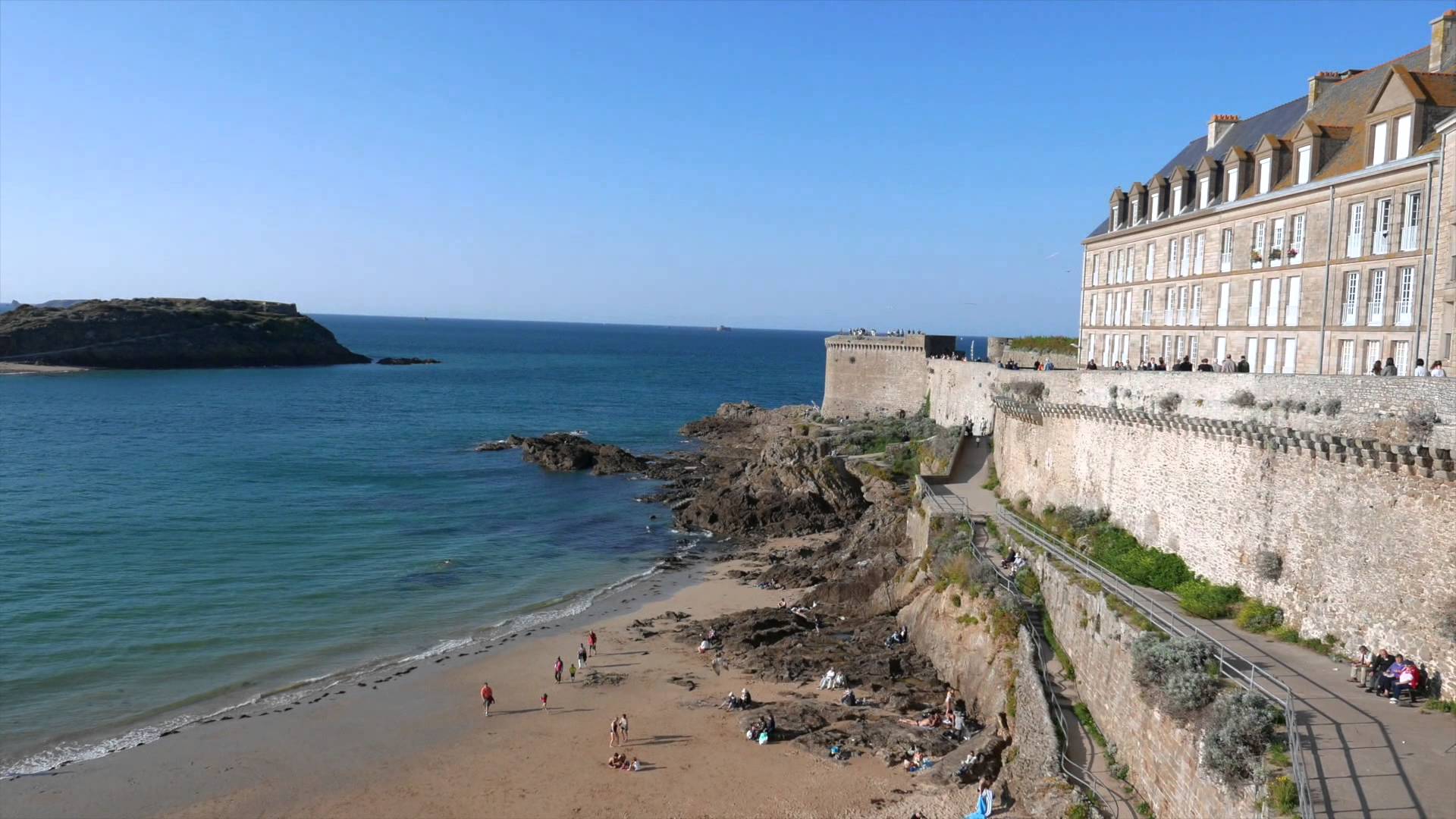 Saint Malo - Bretagne - France - YouTube