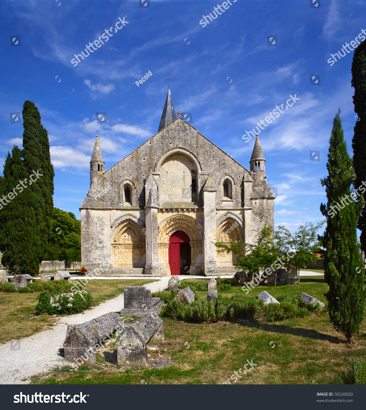 Church Saintpierre Aulnay Charentemaritime Poitoucharentes France ...