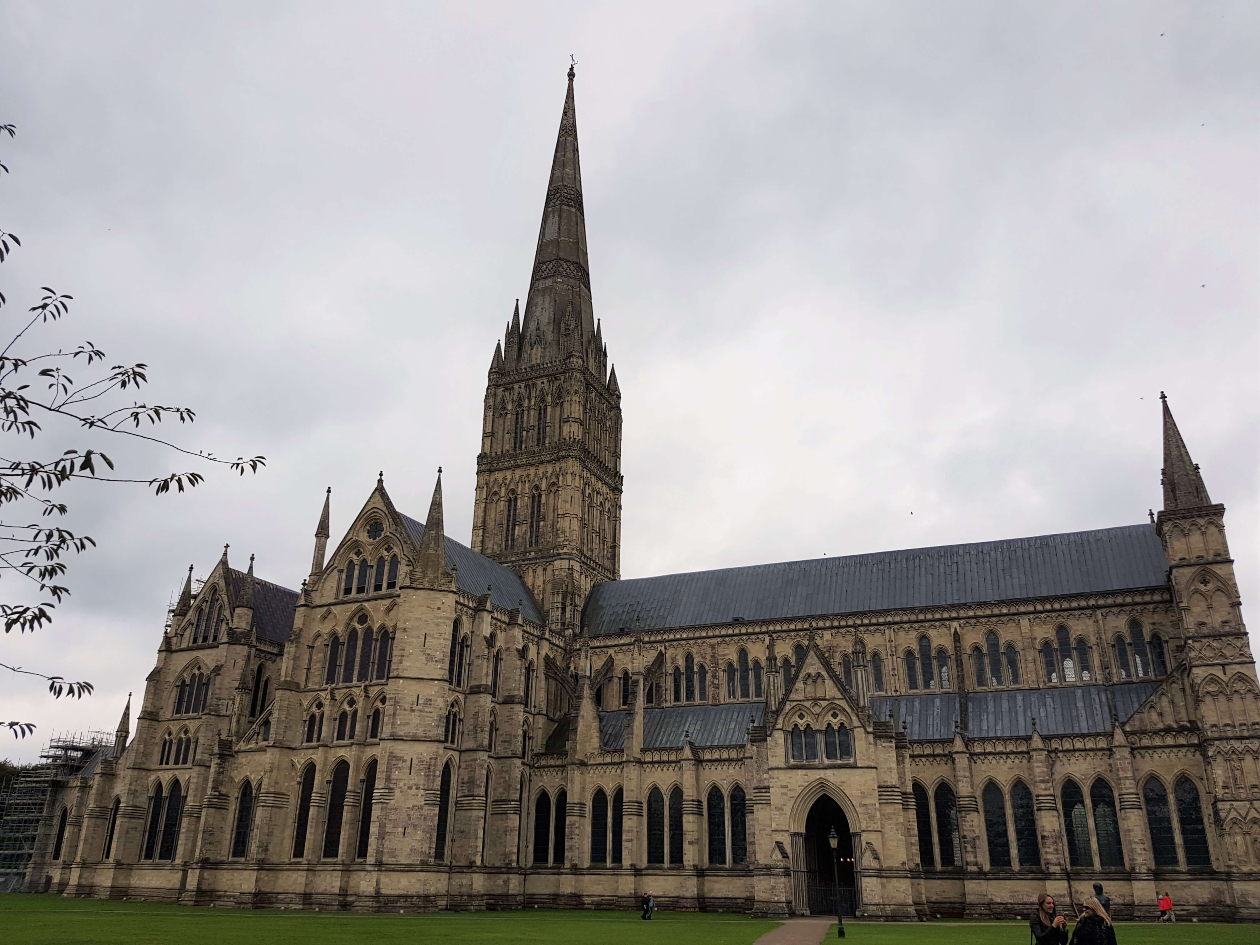 Salisbury Cathedral - TravBlog.com - Travel tips, things to do and ...