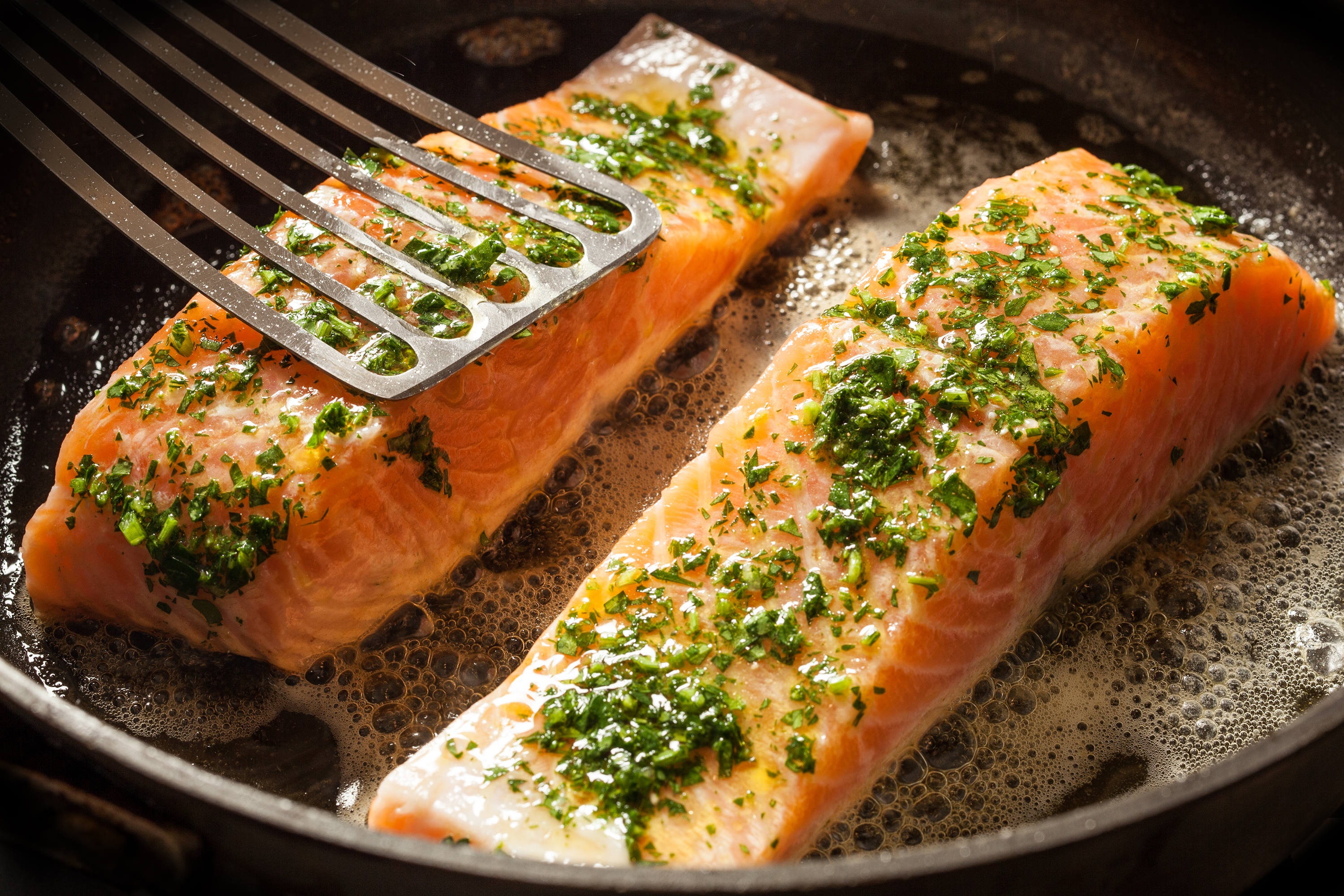 Easy Salmon with Lemon and Capers Recipe - Chowhound