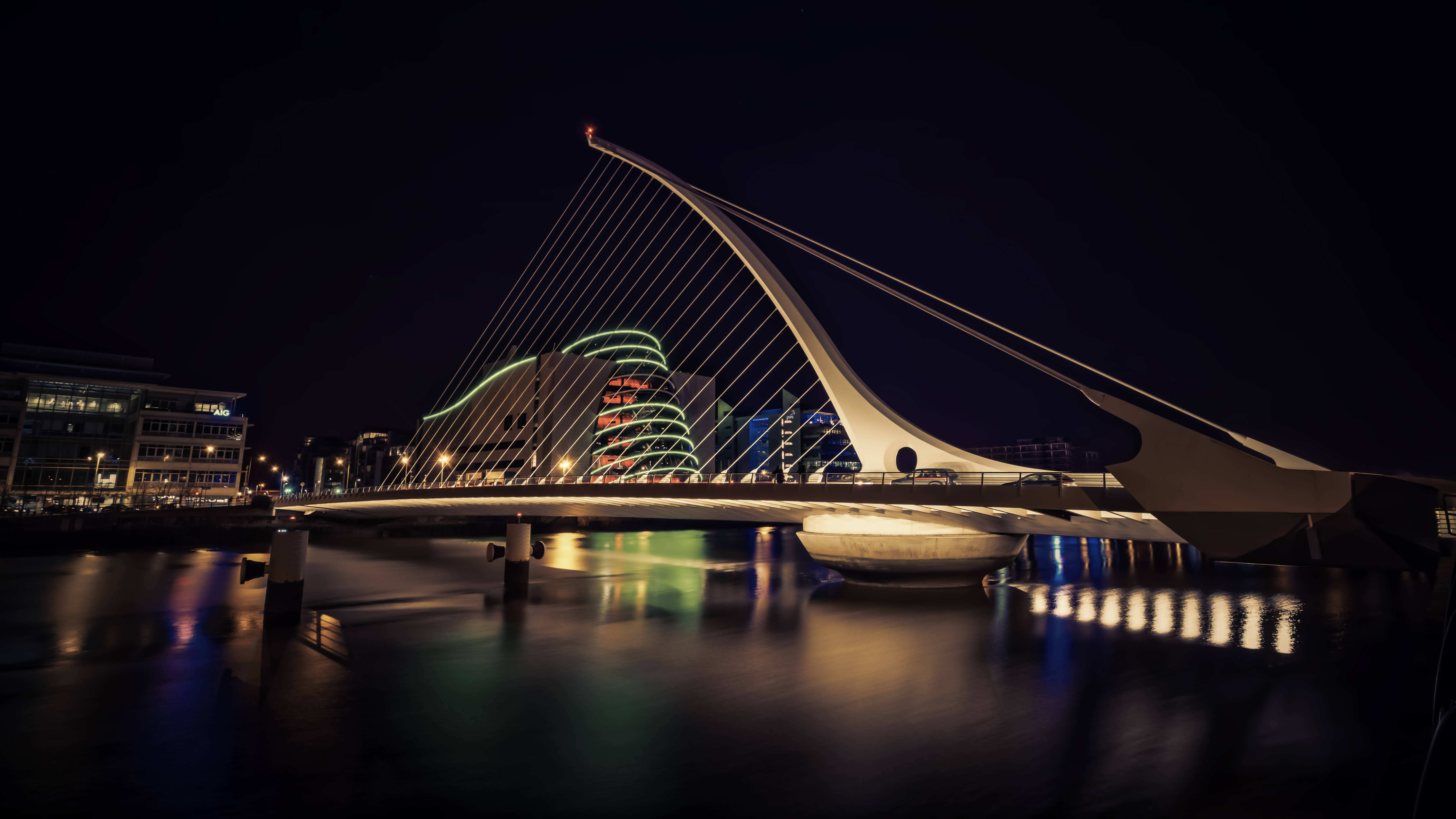 Samuel Beckett Bridge at Night – MyWorldMyCamera