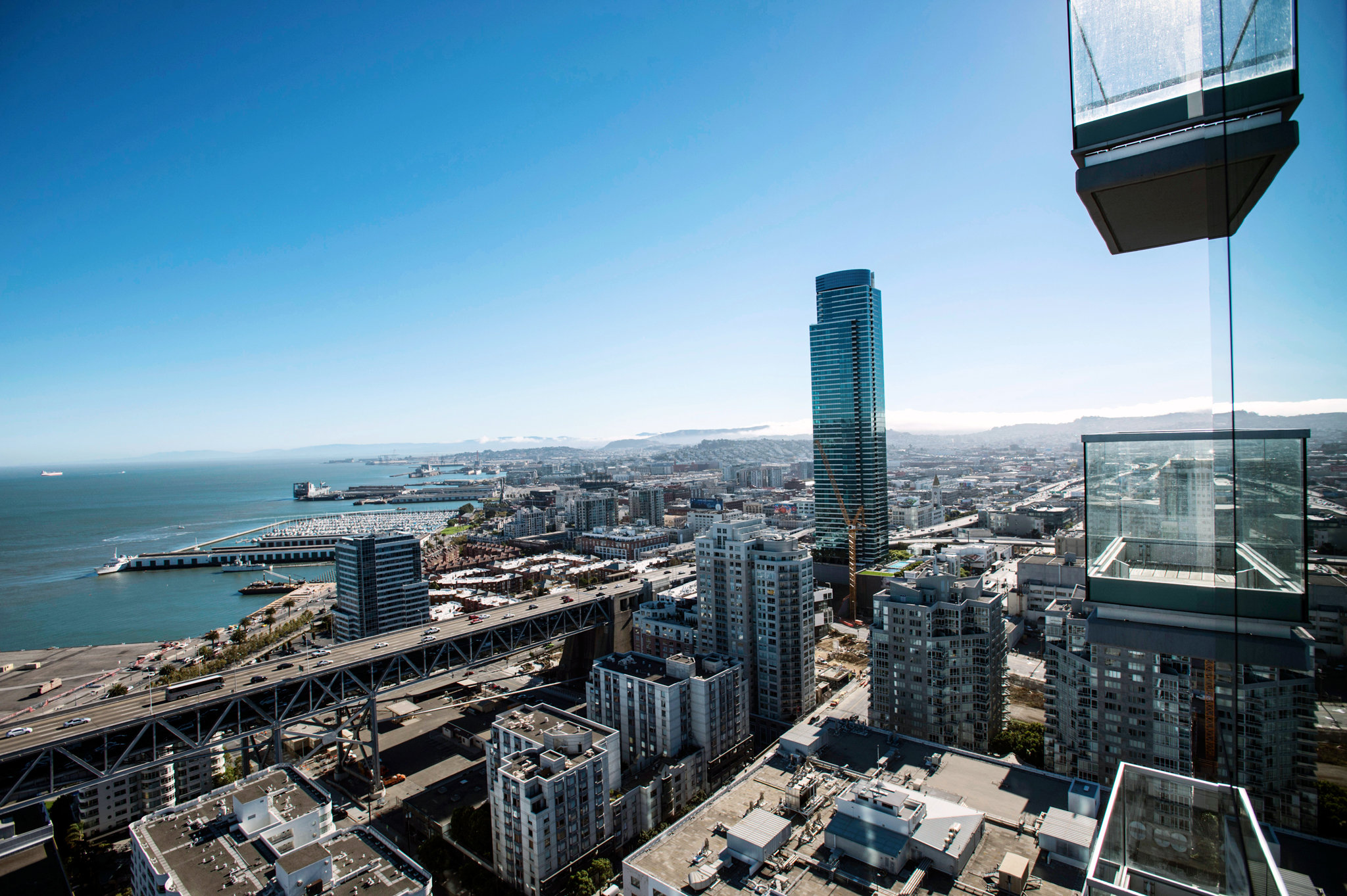 In San Francisco, Glass-and-Steel Condos Rising by the Bay - The New ...