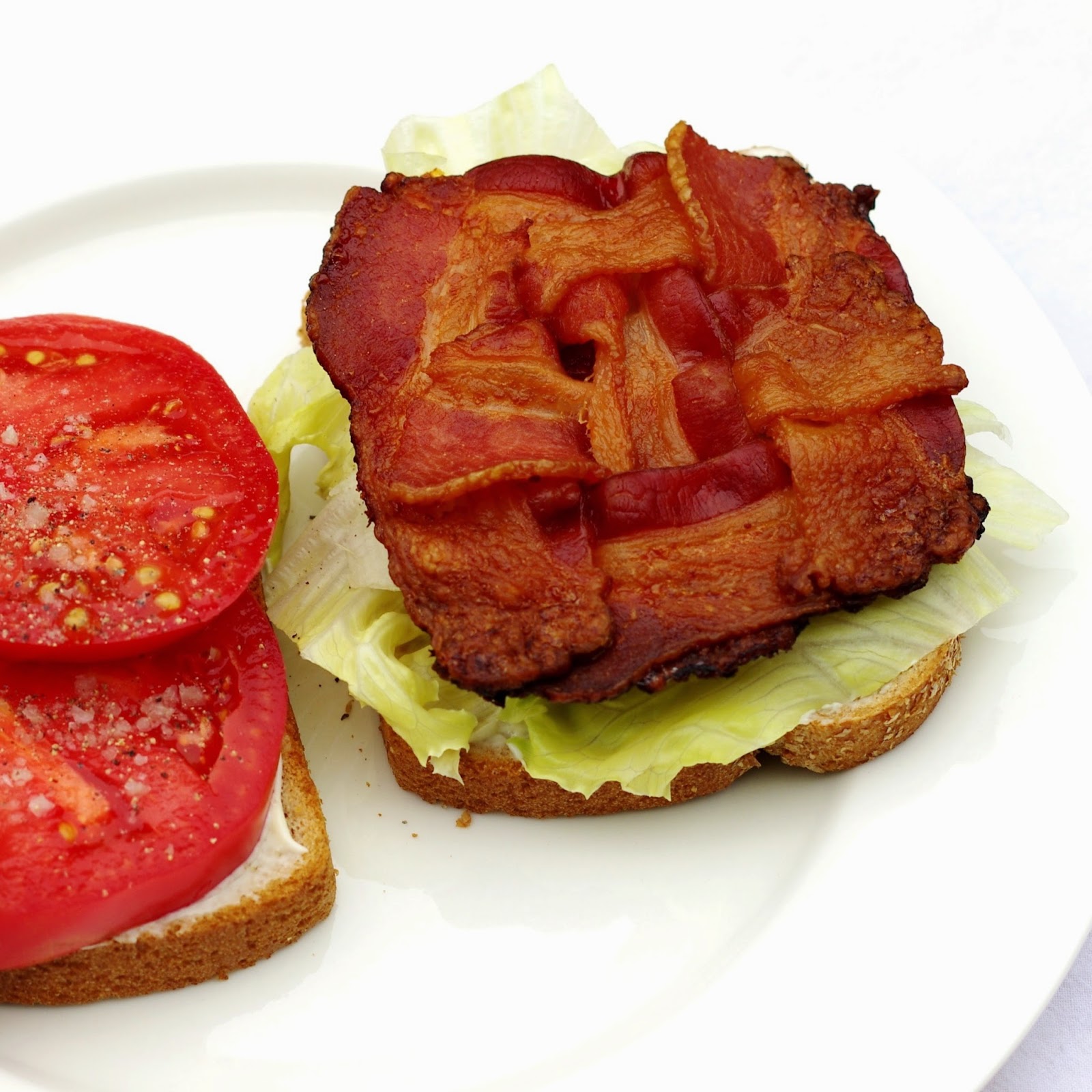 Sage Trifle: BLT Sandwiches with Heirloom Tomatoes and Basket Weave ...
