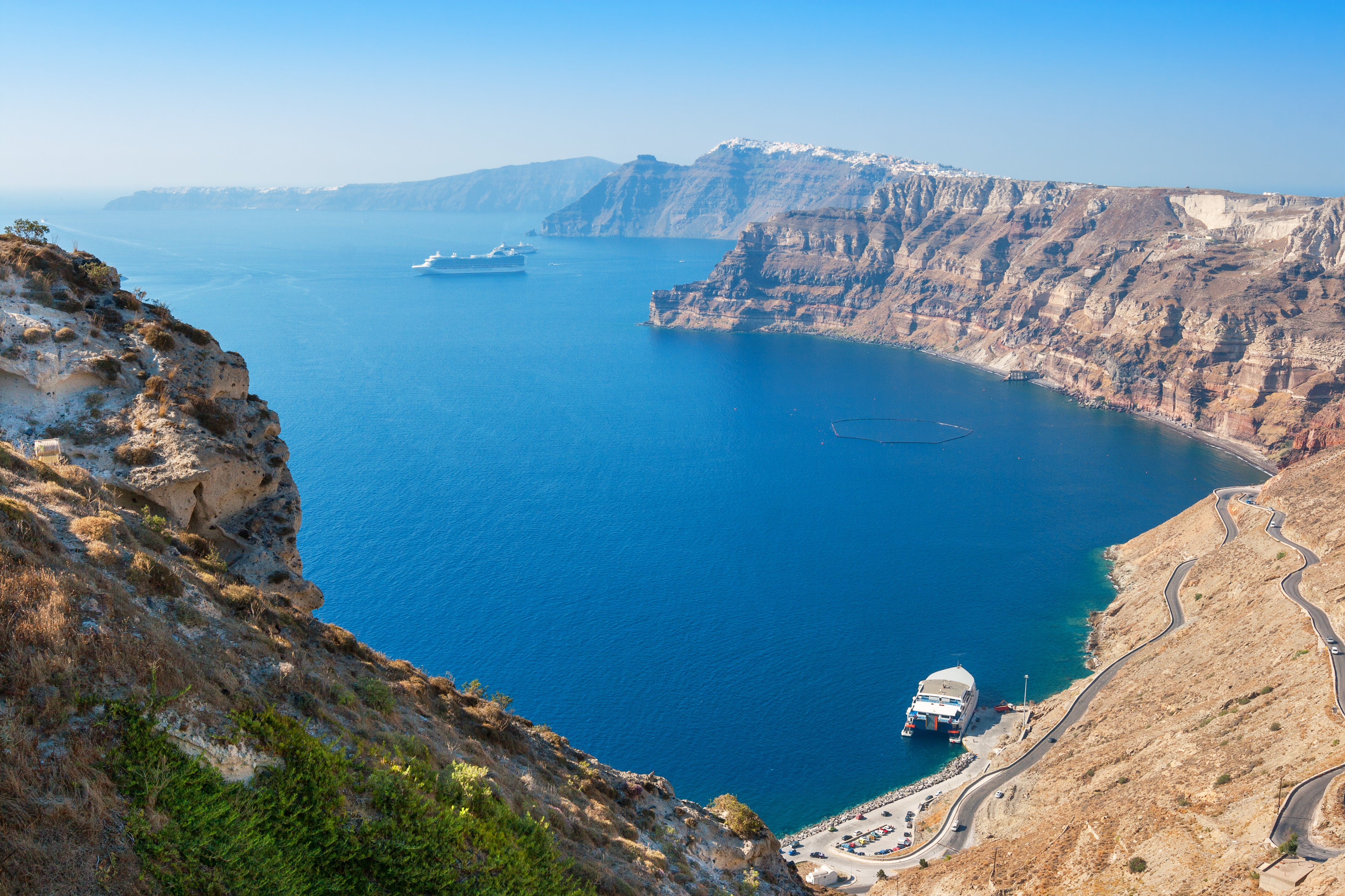 Santorini Greece - Travel and Tourist Information