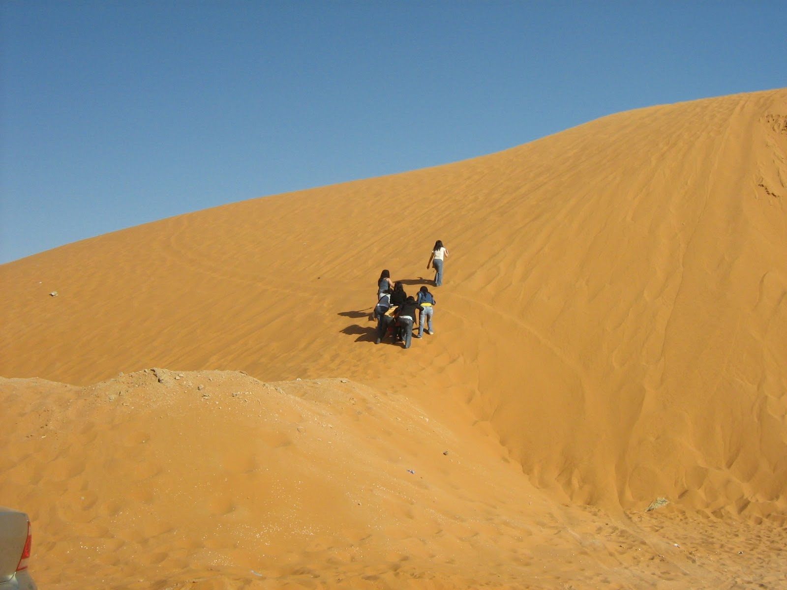 Red Sand Dunes, Saudi Arabia | Places I 've Been | Pinterest | Dune ...