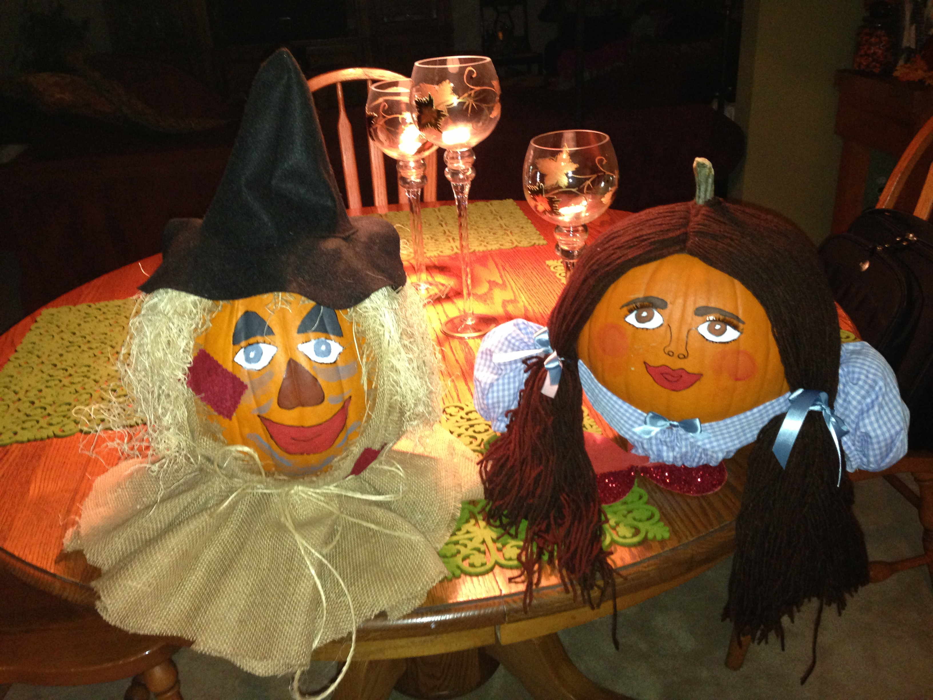 Painted pumpkins...Dorothy and the scarecrow. The wizard of Oz ...