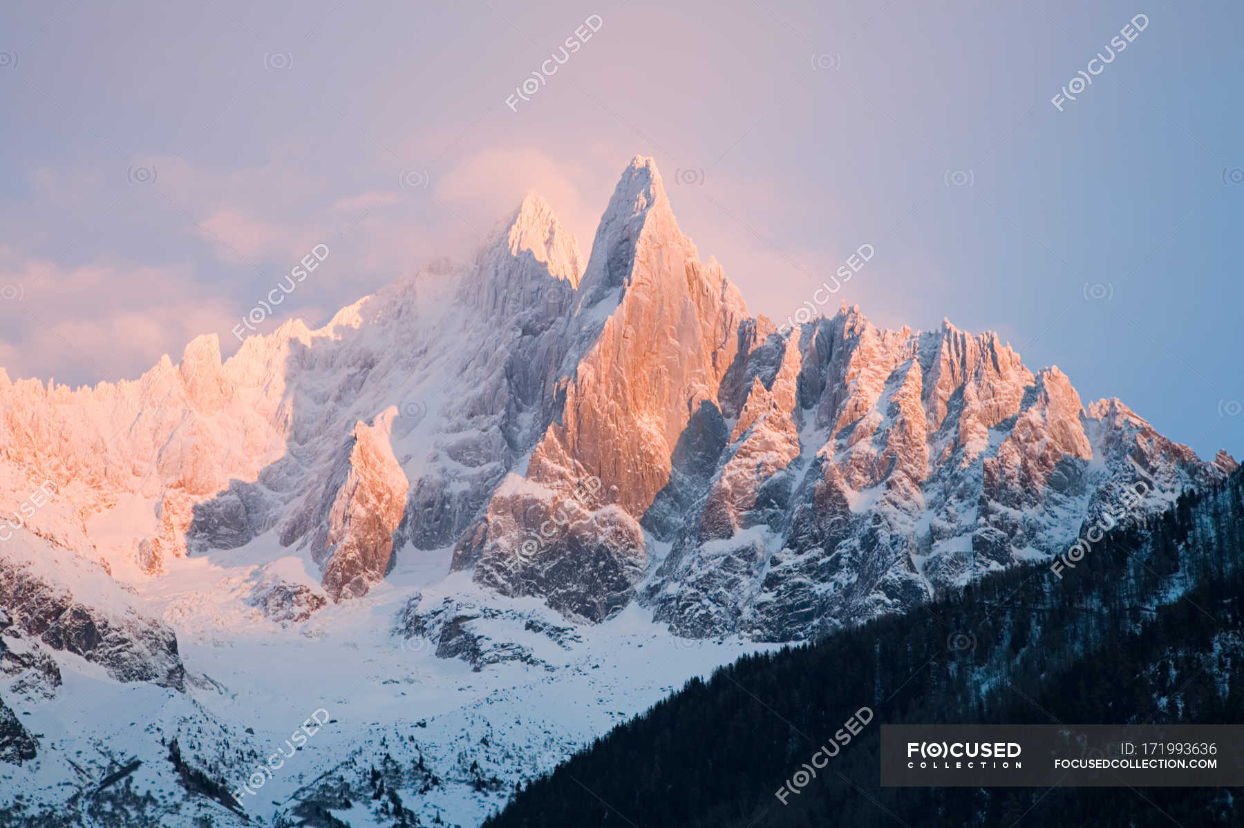 Scenic view of snow-capped mountains — Stock Photo | #171993636