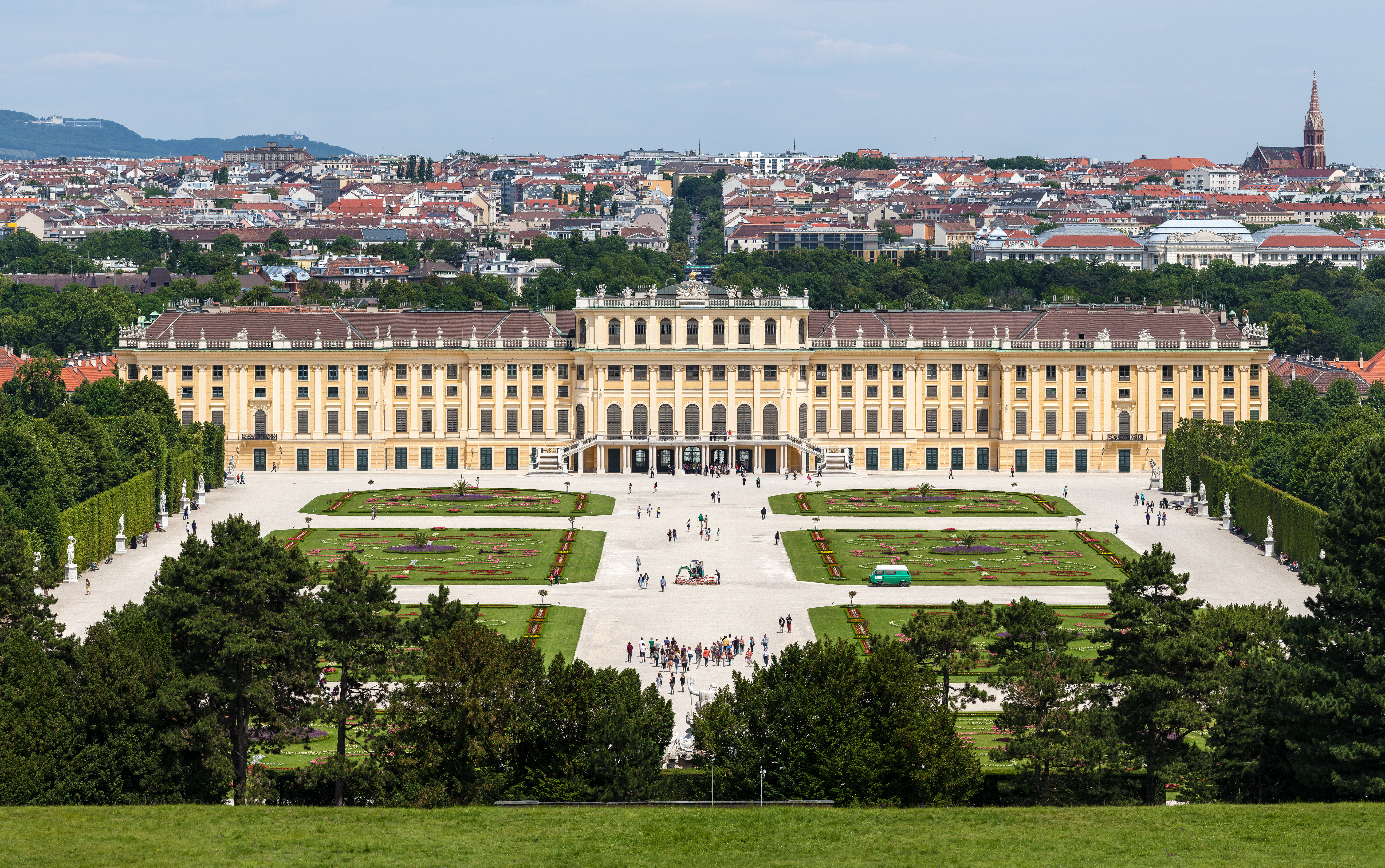 Schönbrunn Palace - Wikipedia