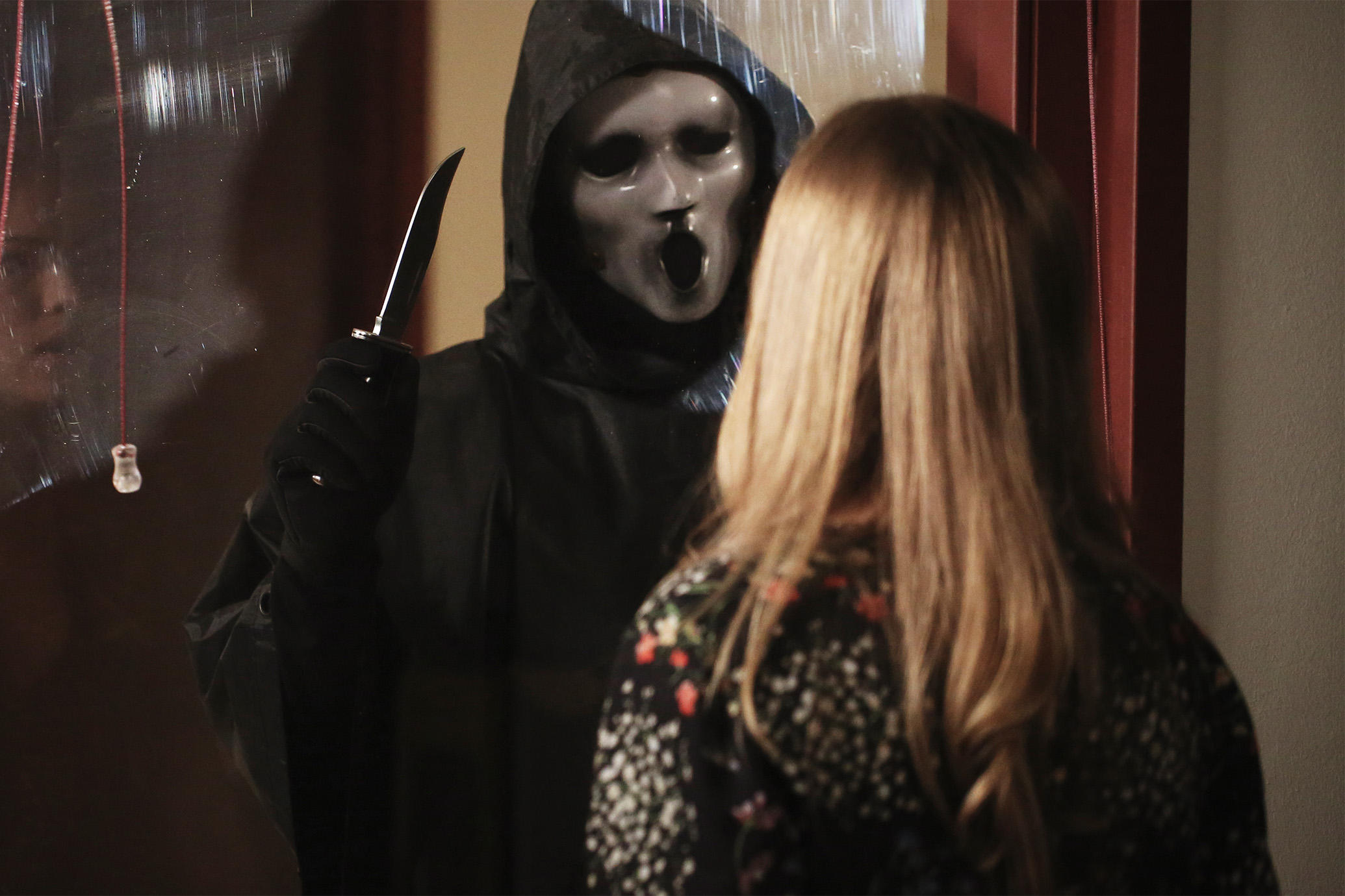 Scream Sneak Peek: The Killer Makes His Official Return in Season 2 ...