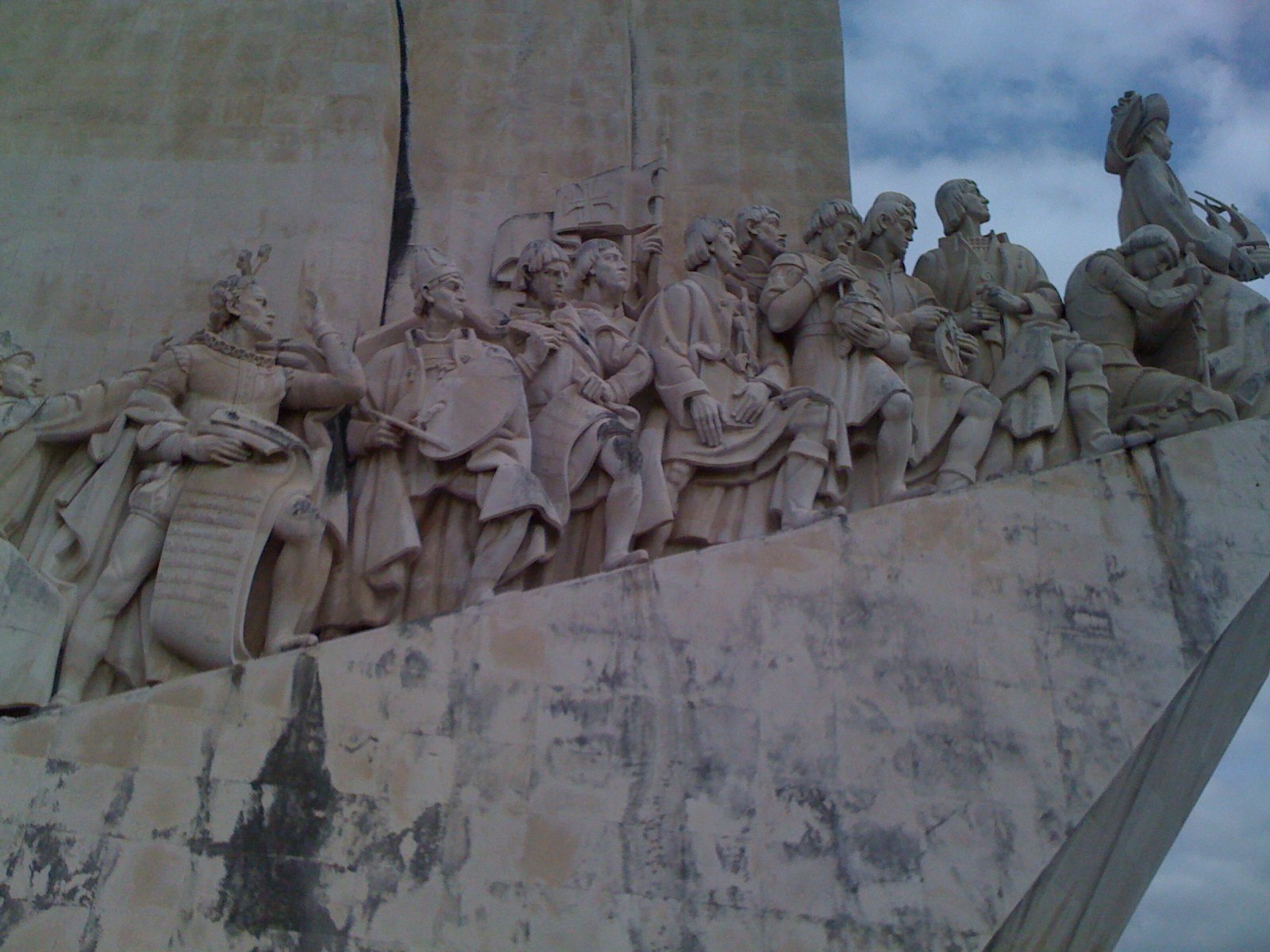 Portuguese explorers statue near Belem | art predator