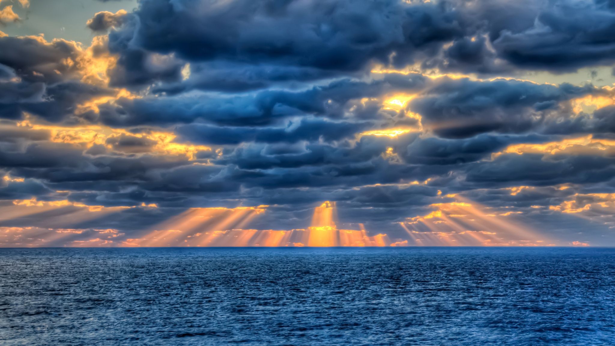 Download Wallpaper 2048x1152 Sea, Clouds, Sun, Rays HD HD Background ...