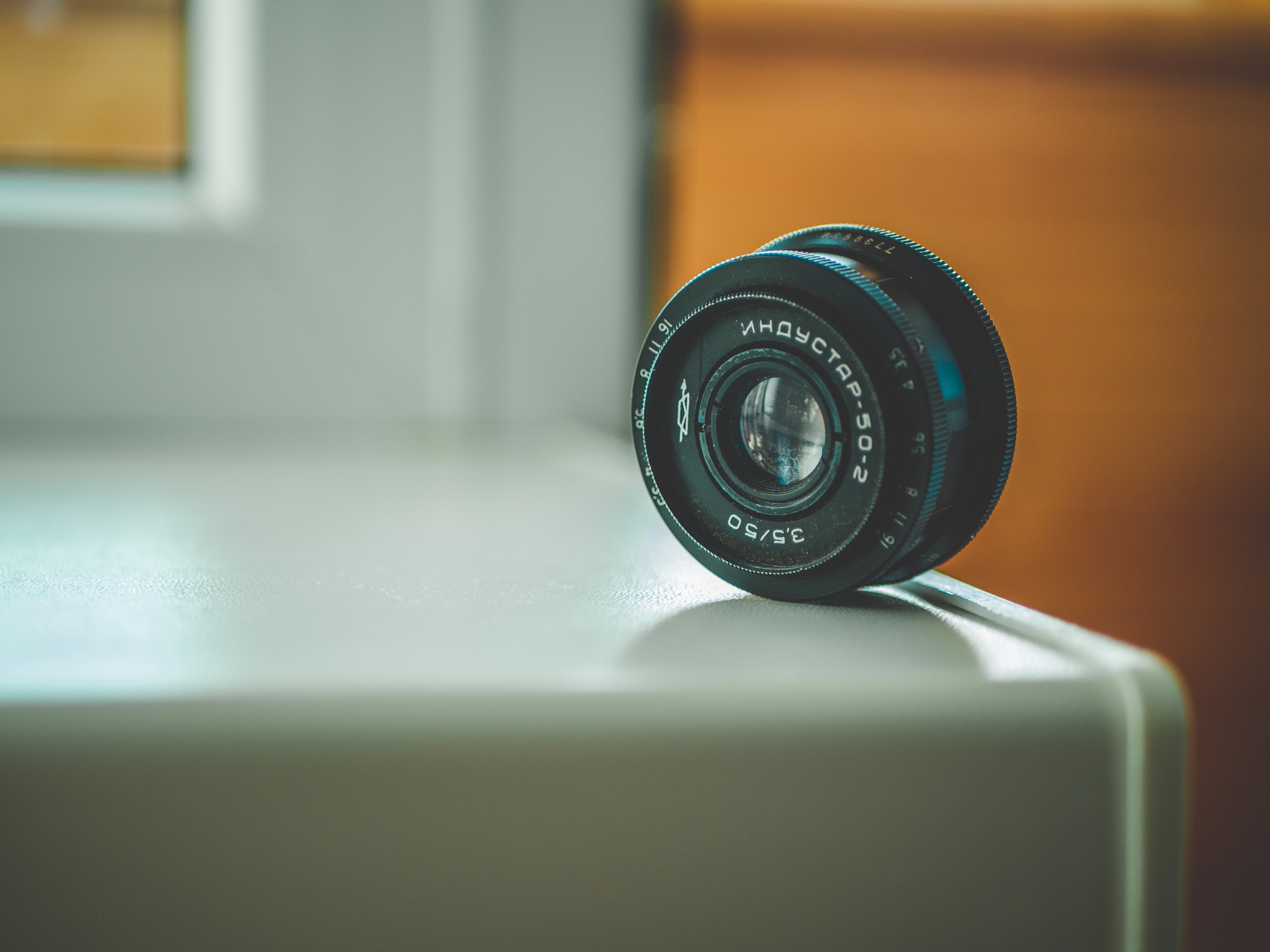 Selective Focus Photography of Black Telephoto Lens on White Table, Accessory, Internet, Transparent, Technology, HQ Photo