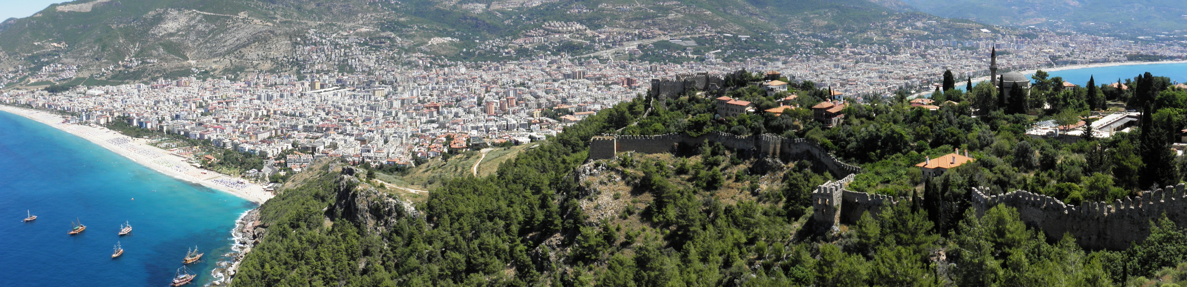 Seljuk fortress in alanya photo