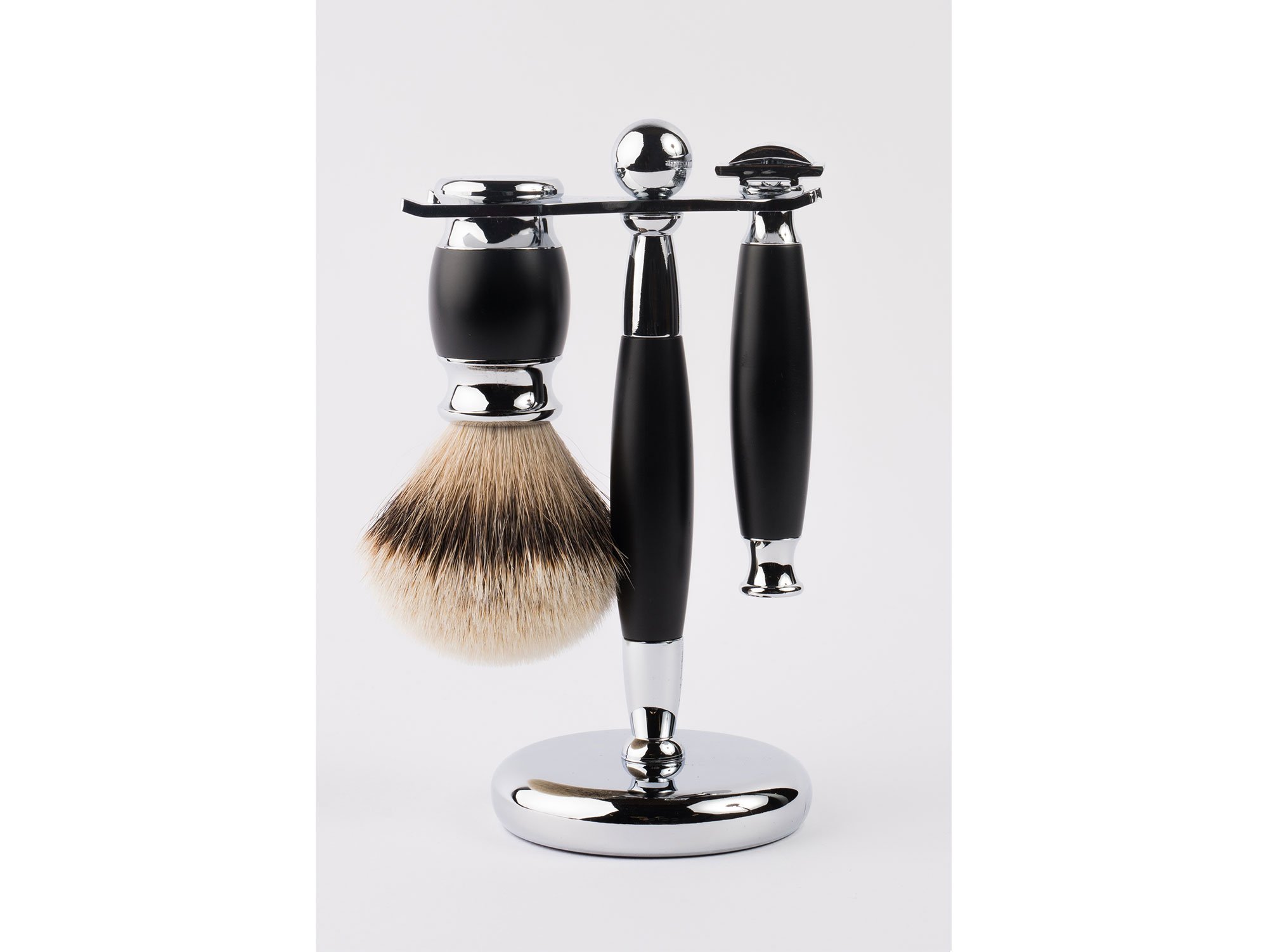 The Connery Shaving Set | Safety Razor & Silvertip Badger Hair Brush ...