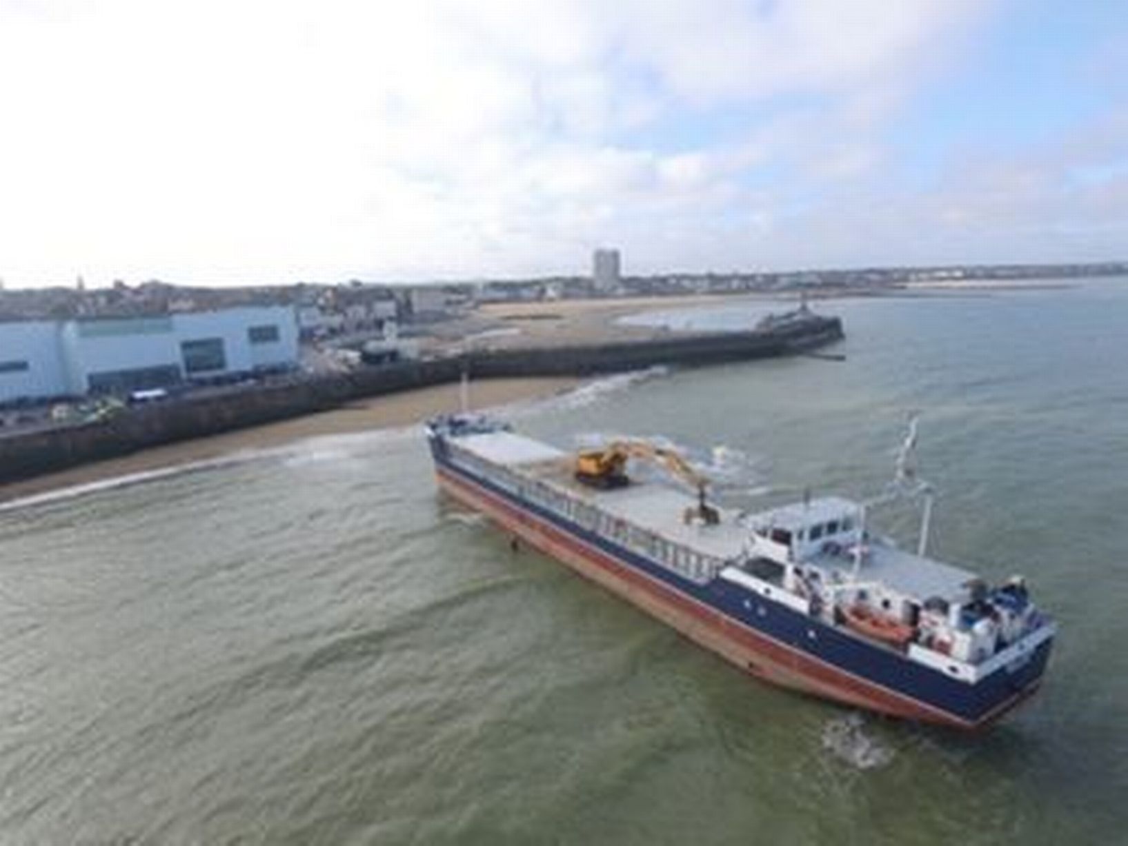 Ship aground photo