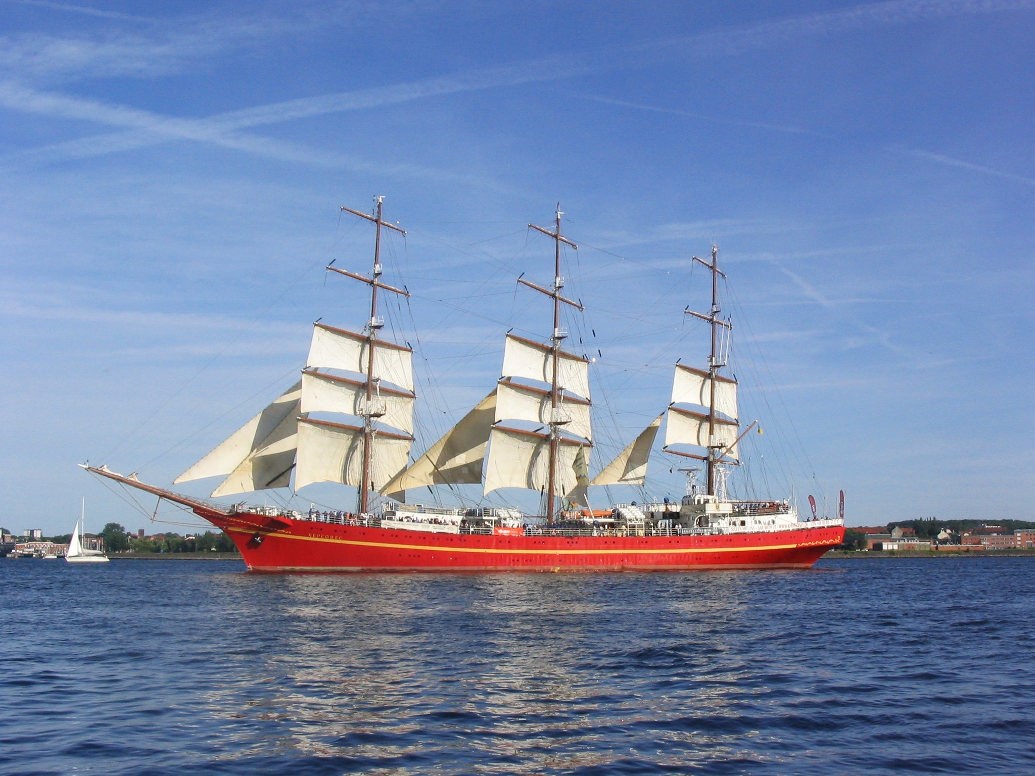 Ship sailing photo
