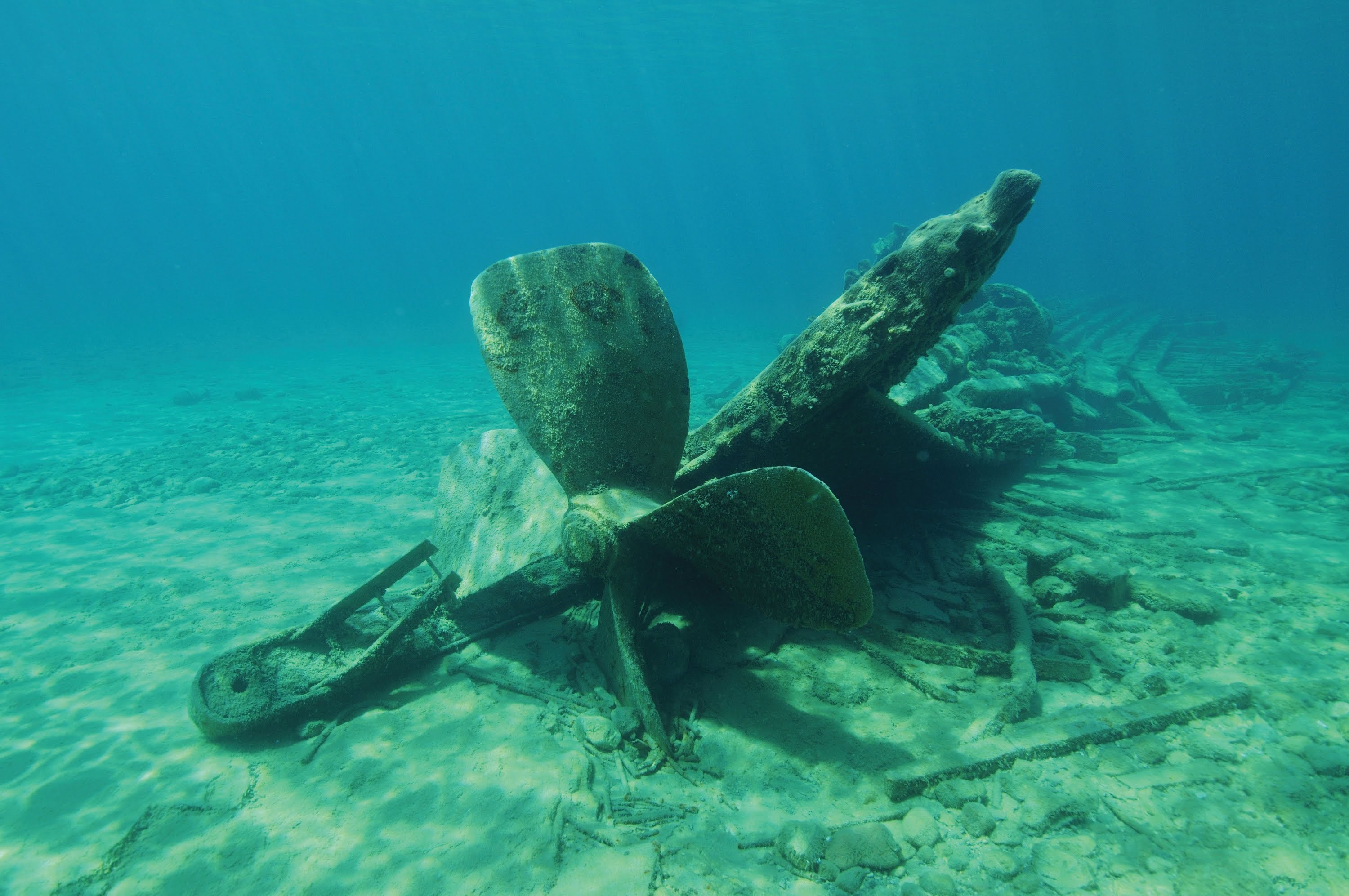 Alpena shipwreck tours photos