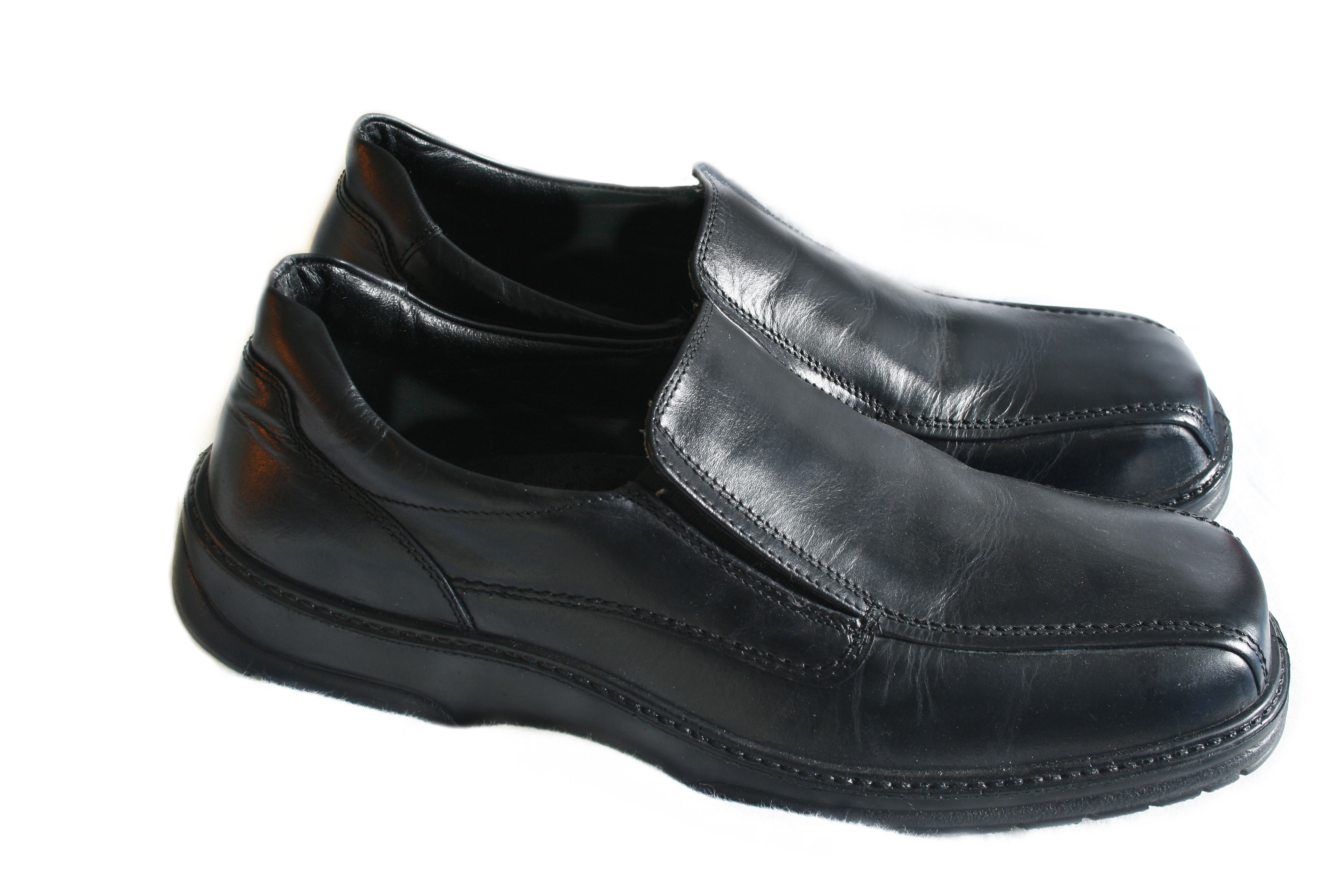 File:A pair of Blue branded black loafers.JPG - Wikimedia Commons