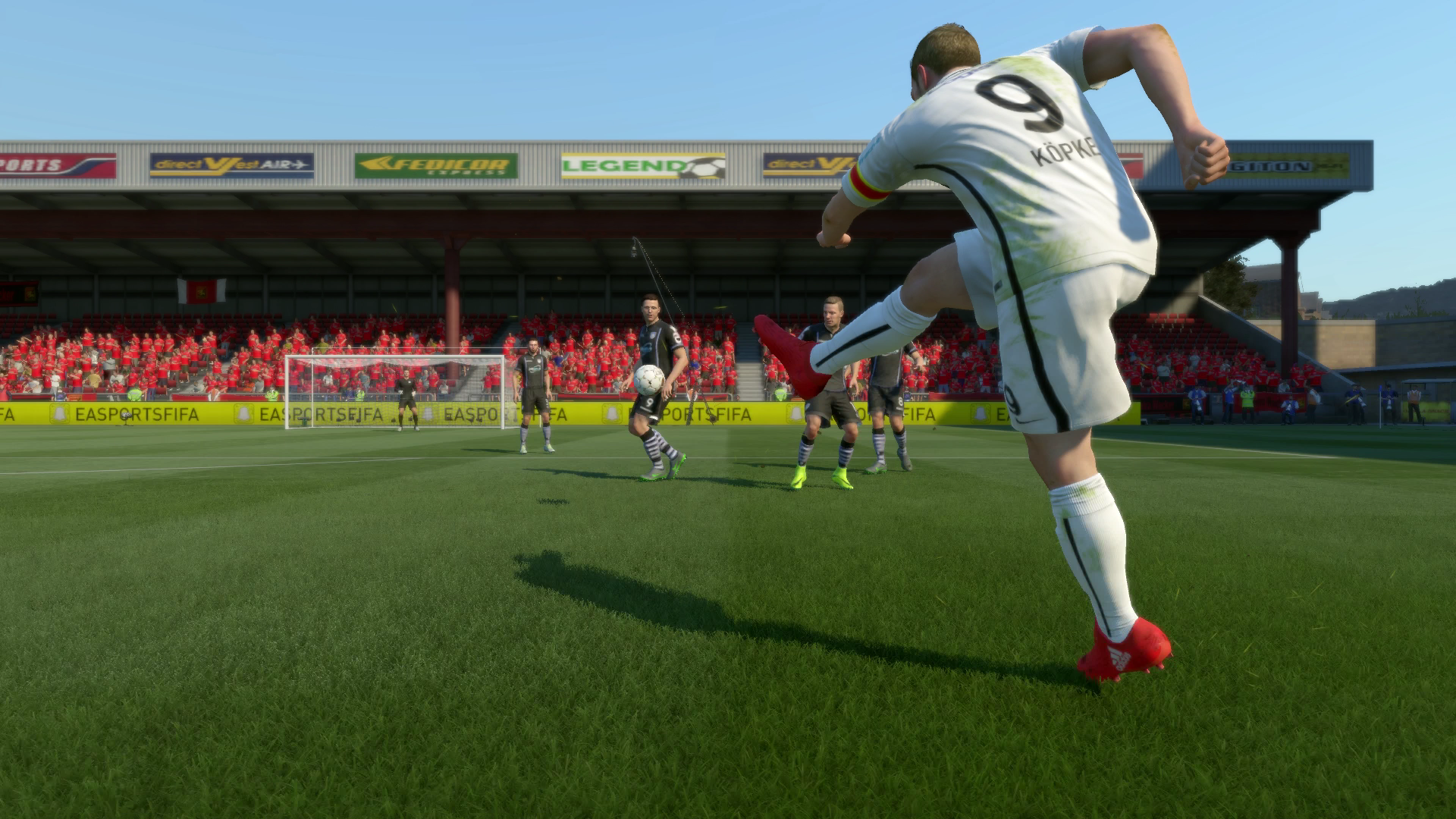 FIFA 17 Finishing & Shooting Tutorial Tips - TMR FIFA