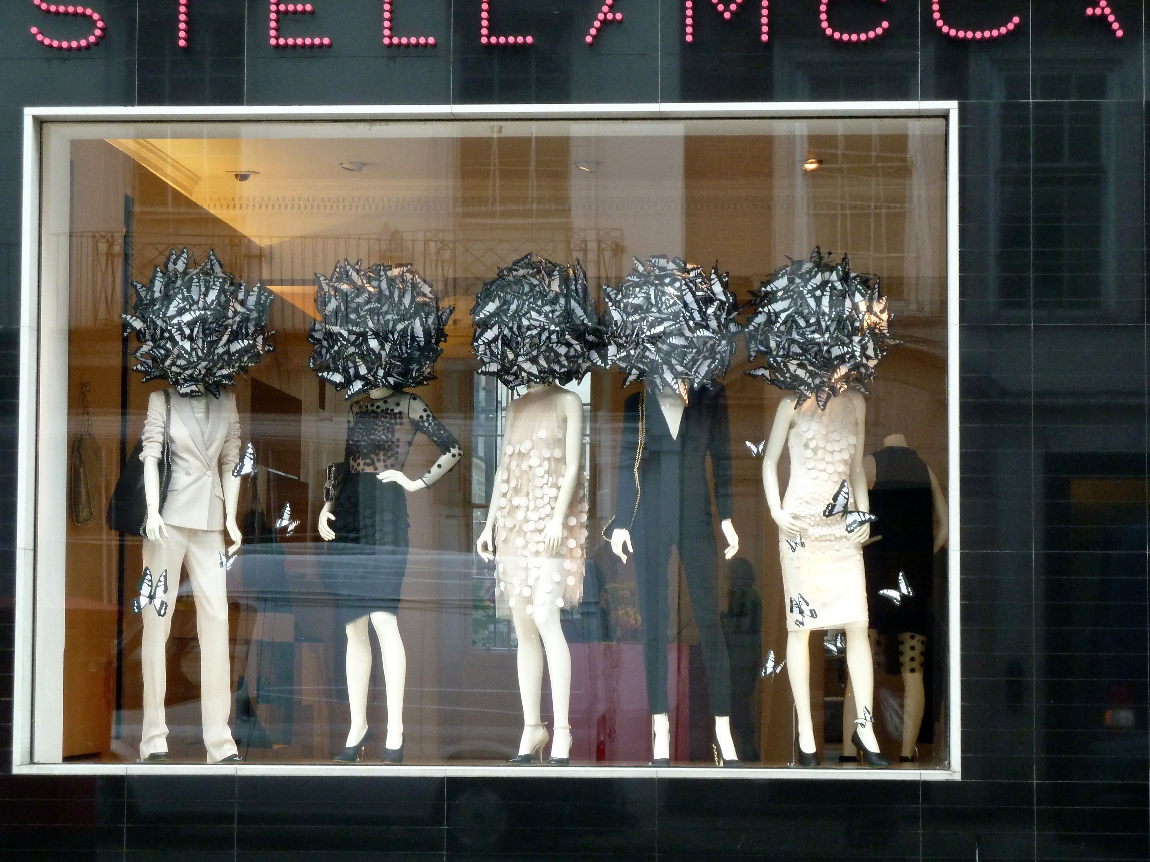 Stella McCartney shop window display for autumn 2011 | store windows ...